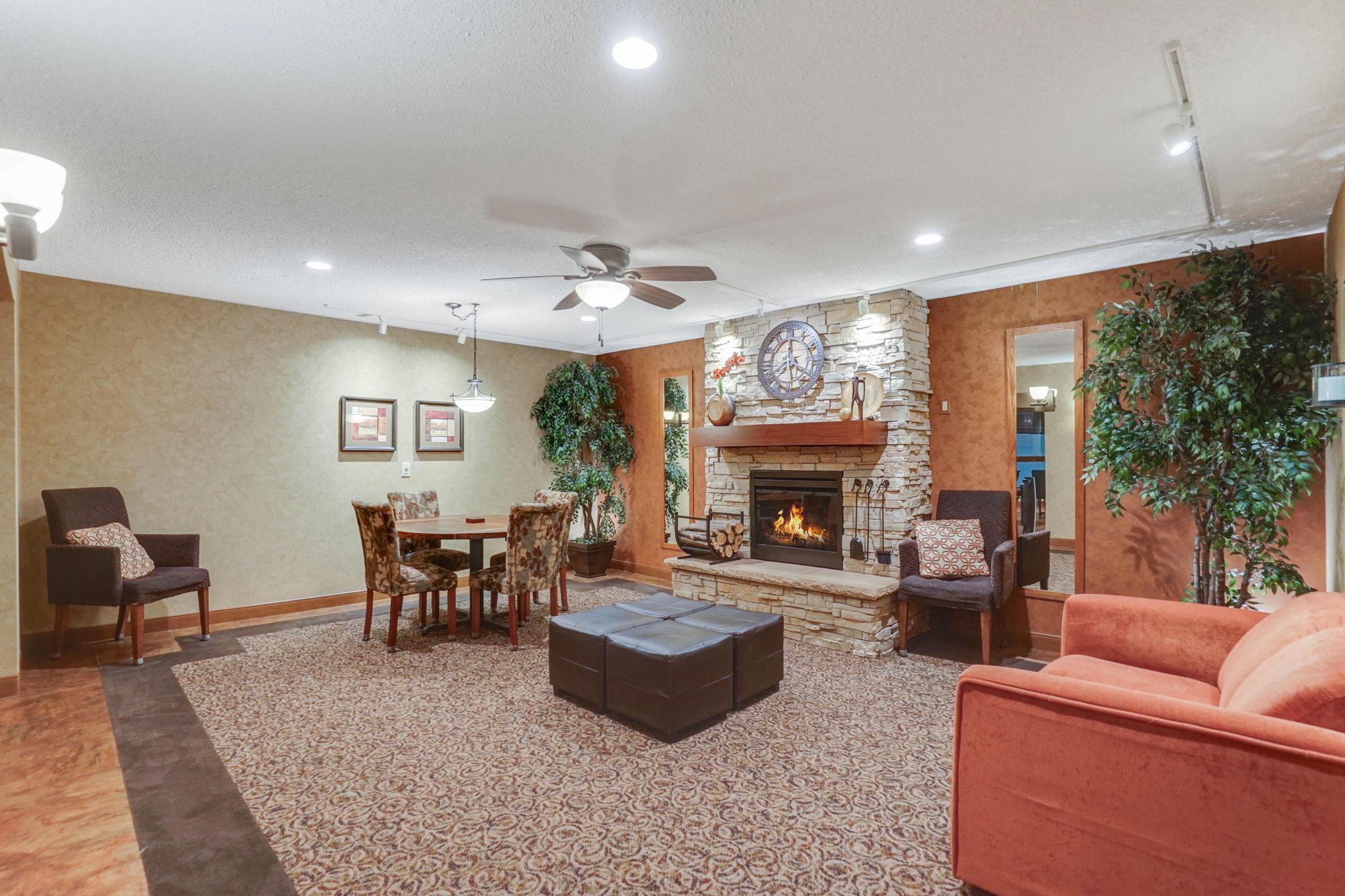2485 Canabury Drive Unit: 116