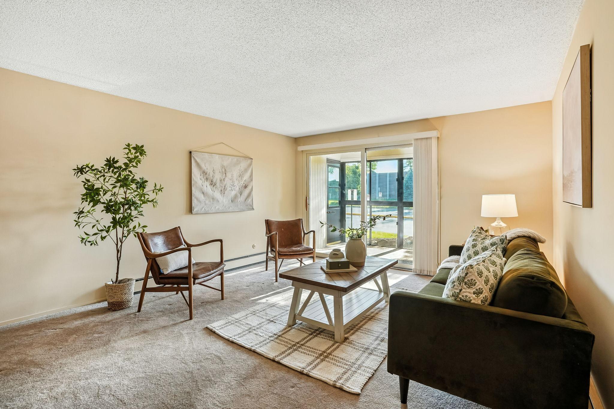 2485 Canabury Drive Unit: 116