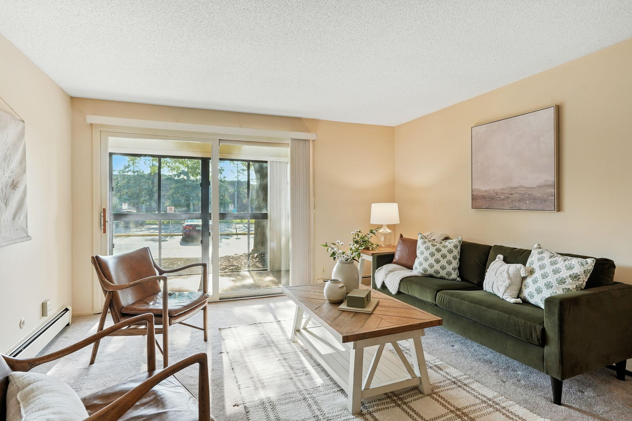 2485 Canabury Drive Unit: 116