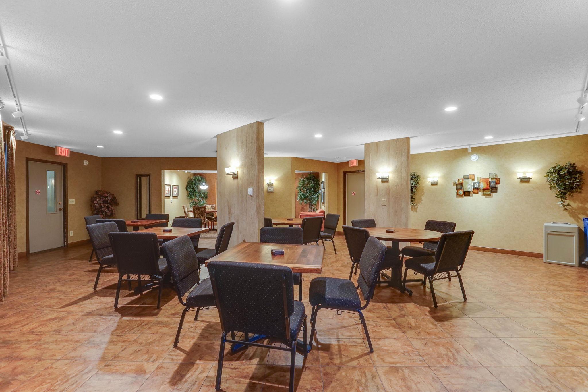 2485 Canabury Drive Unit: 116