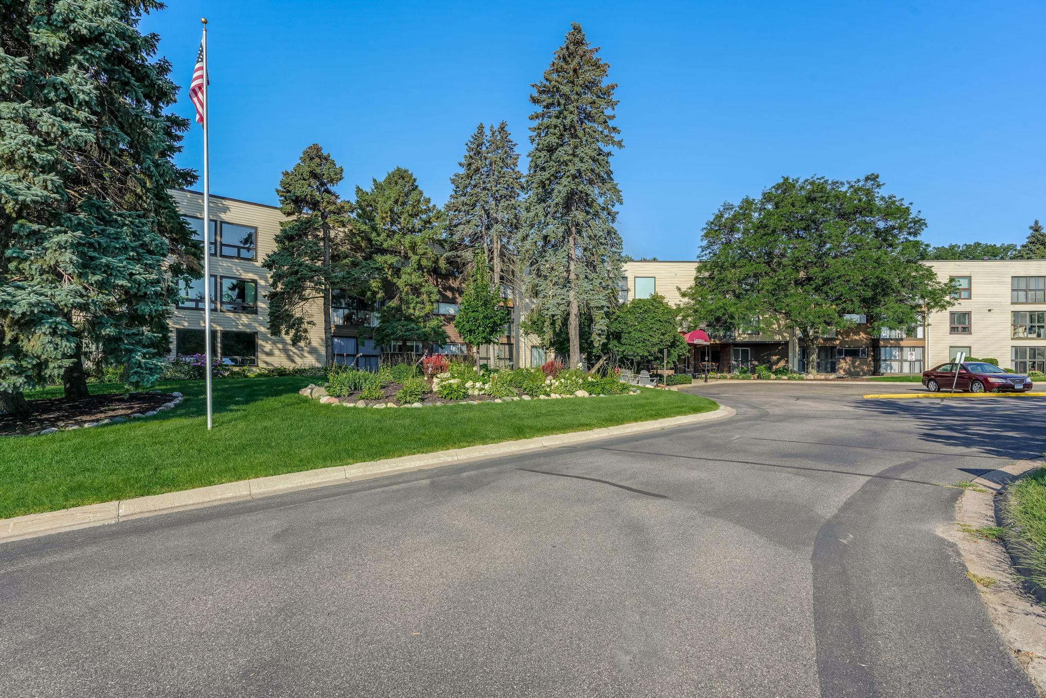 2485 Canabury Drive Unit: 116