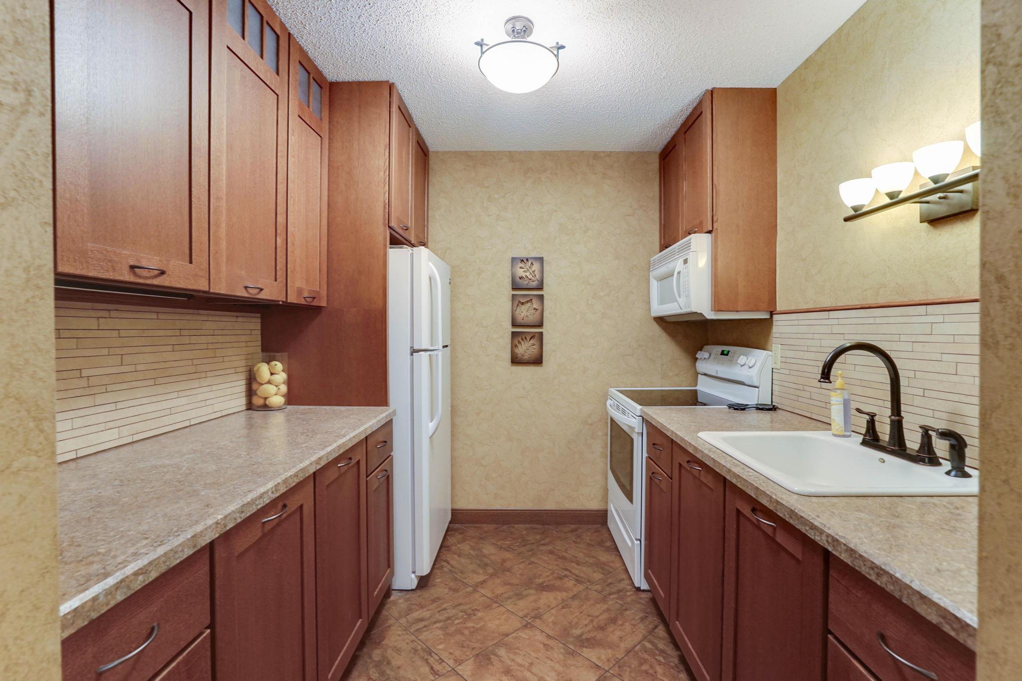2485 Canabury Drive Unit: 116