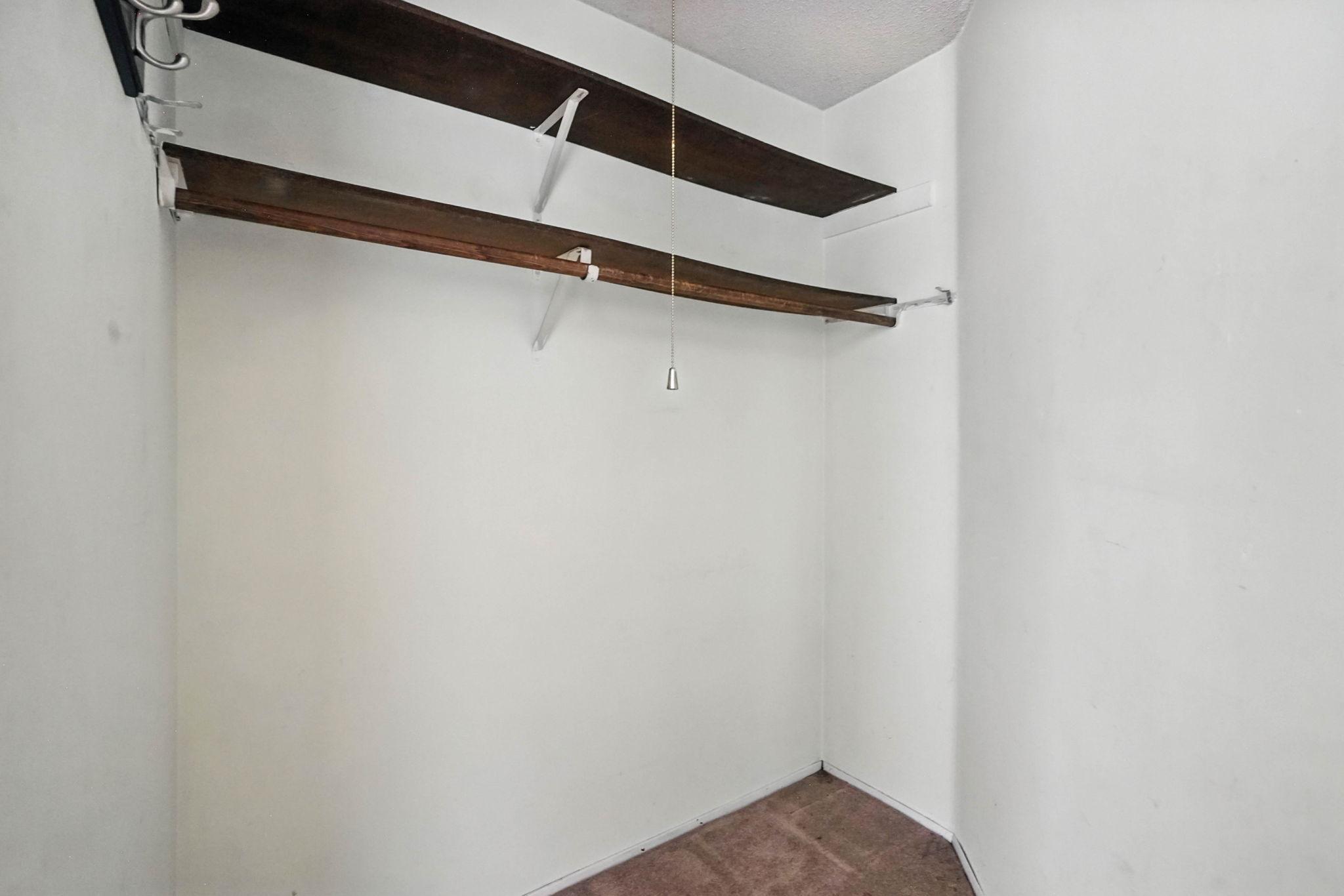 2485 Canabury Drive Unit: 116