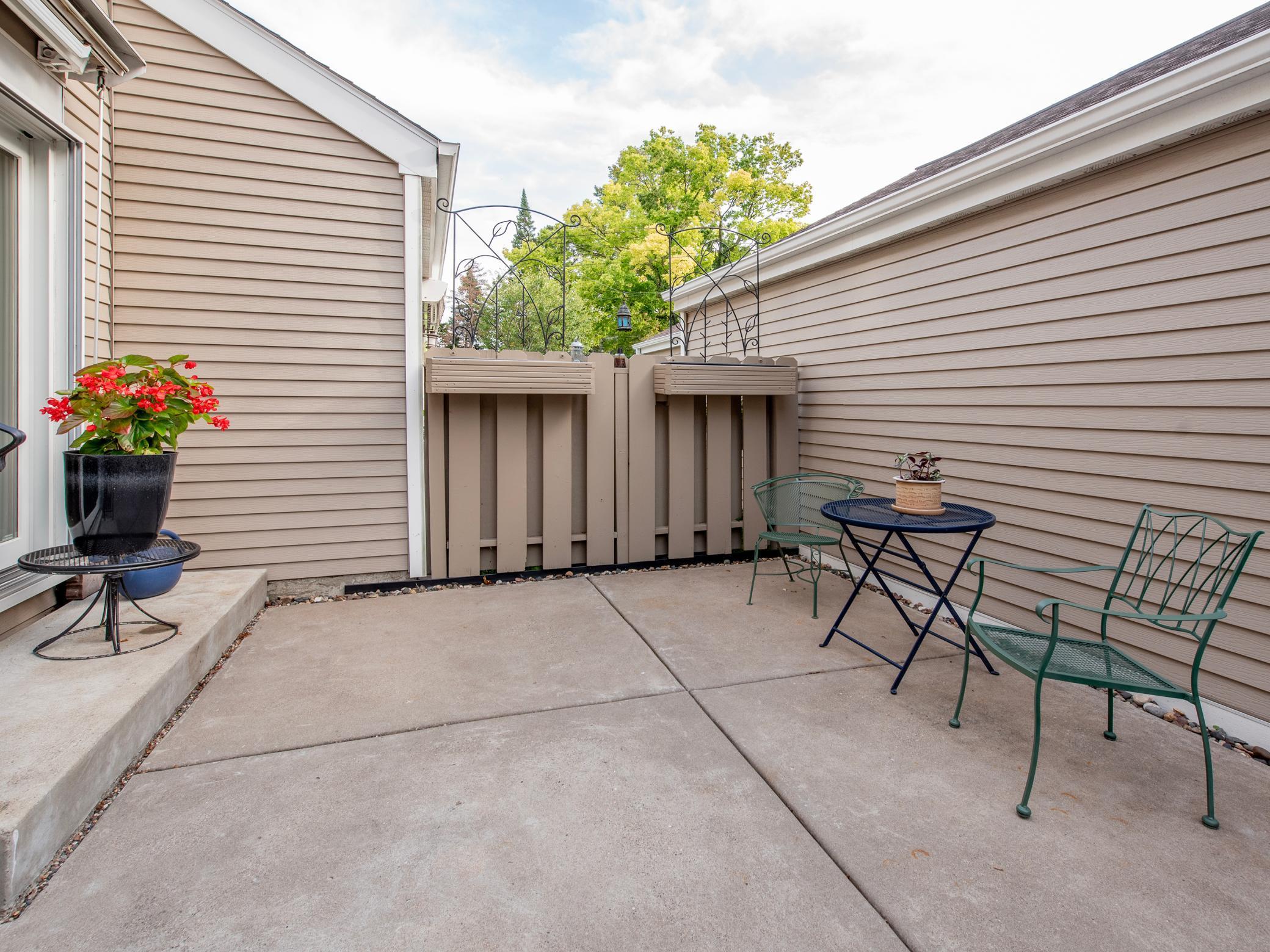 1198 Saint Clair Avenue