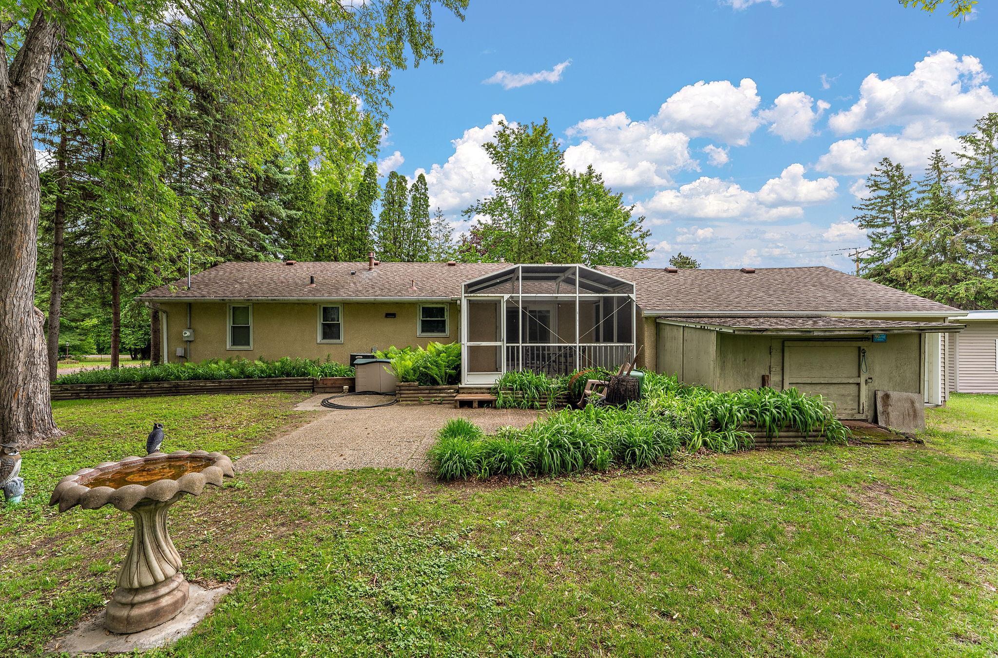 6379 Hodgson Road