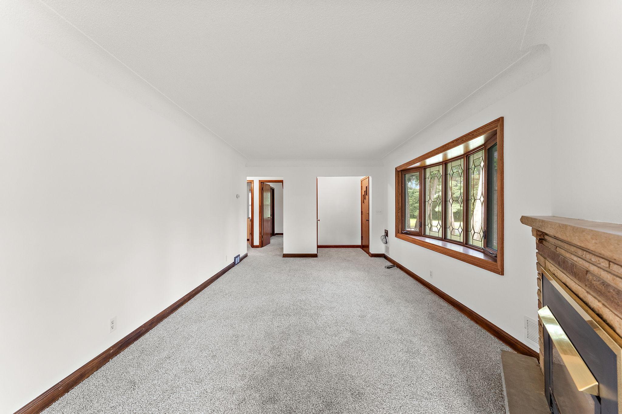 6379 Hodgson Road