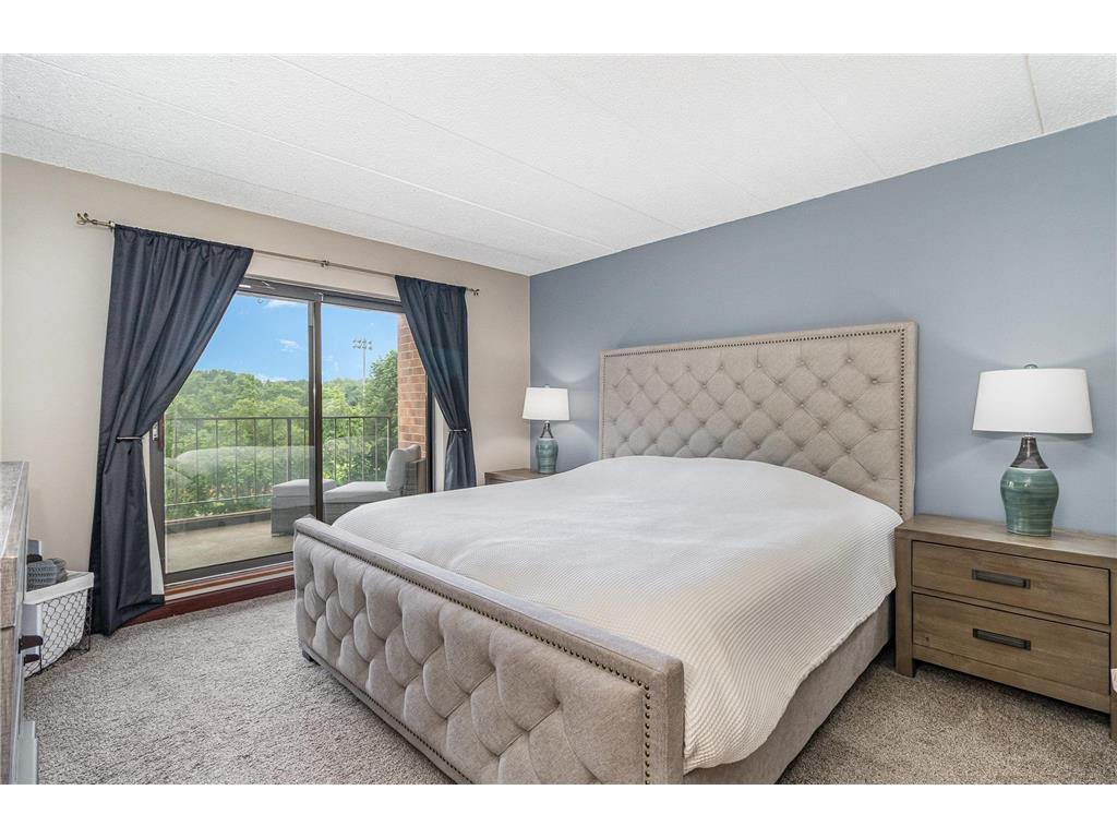 3320 Louisiana Avenue S Unit: 410