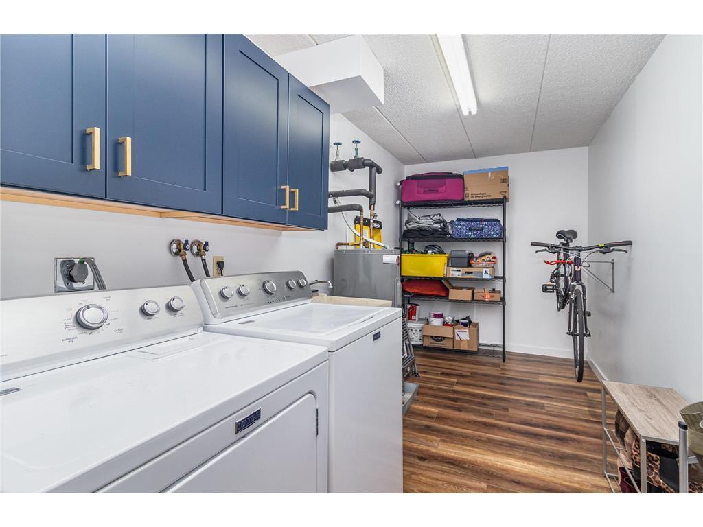 3320 Louisiana Avenue S Unit: 410