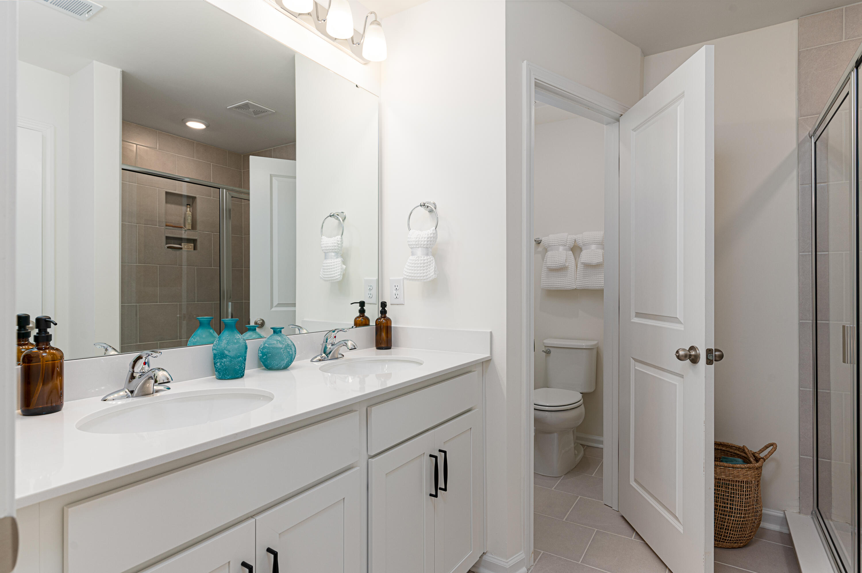 496 Trotters Lane # 130