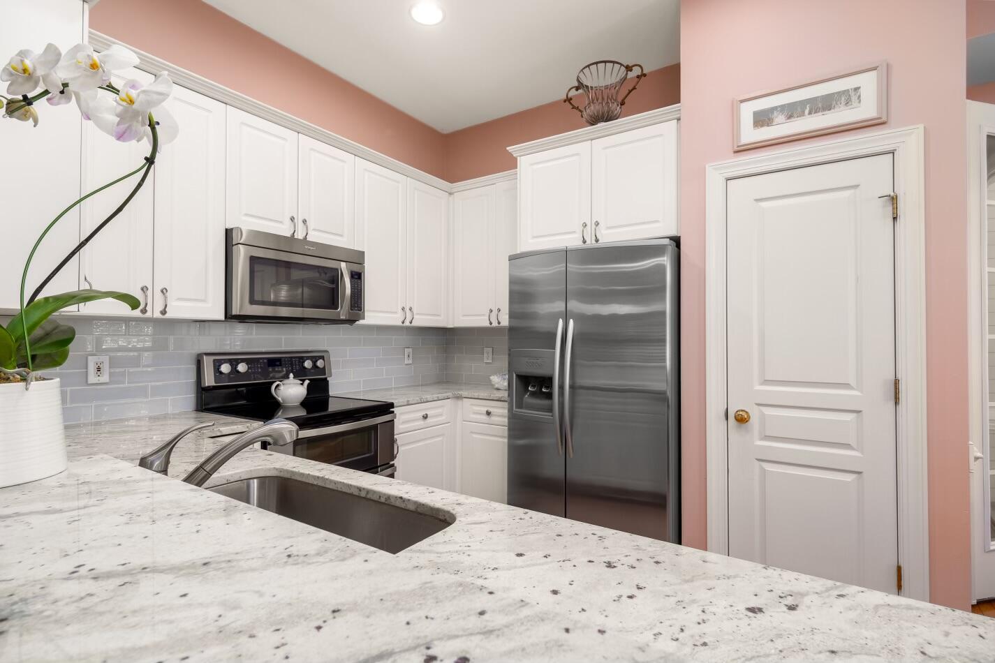 1001 Barfield Street