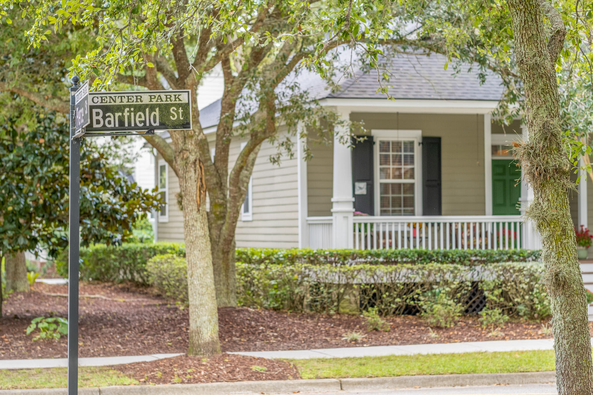 1001 Barfield Street