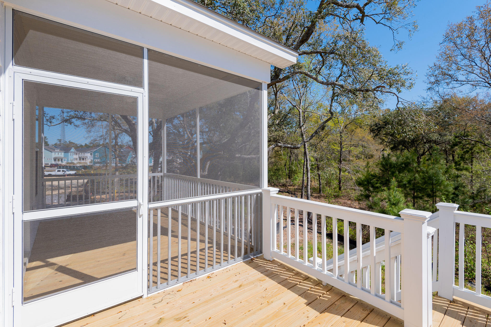 1165 Oak Bluff Avenue