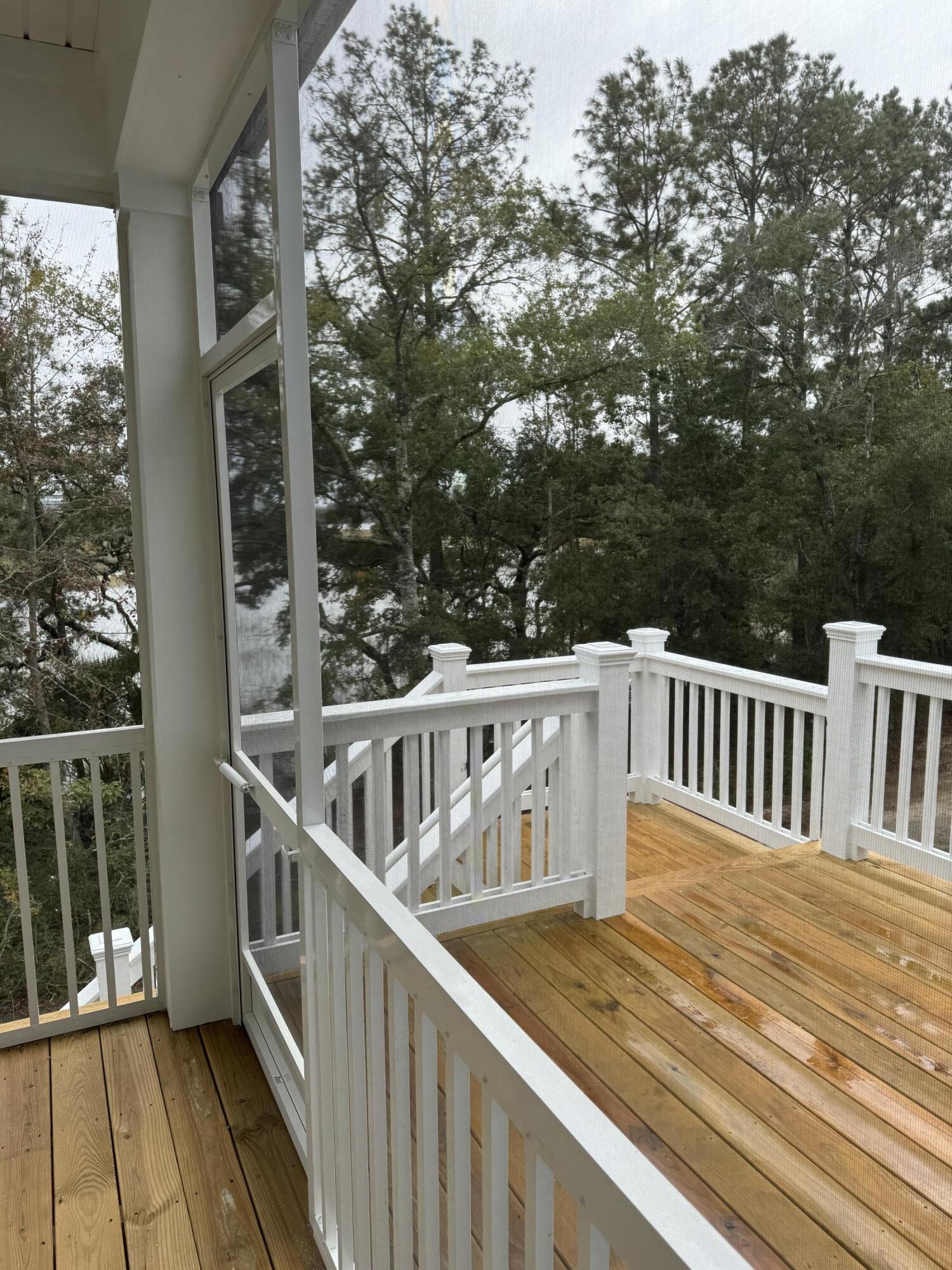 1165 Oak Bluff Avenue