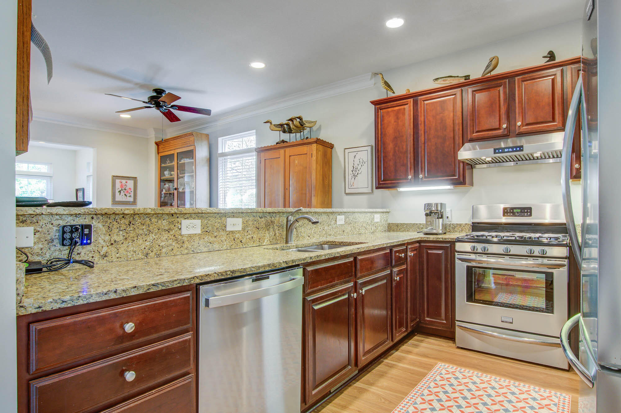 501 Merrifield Ct Court