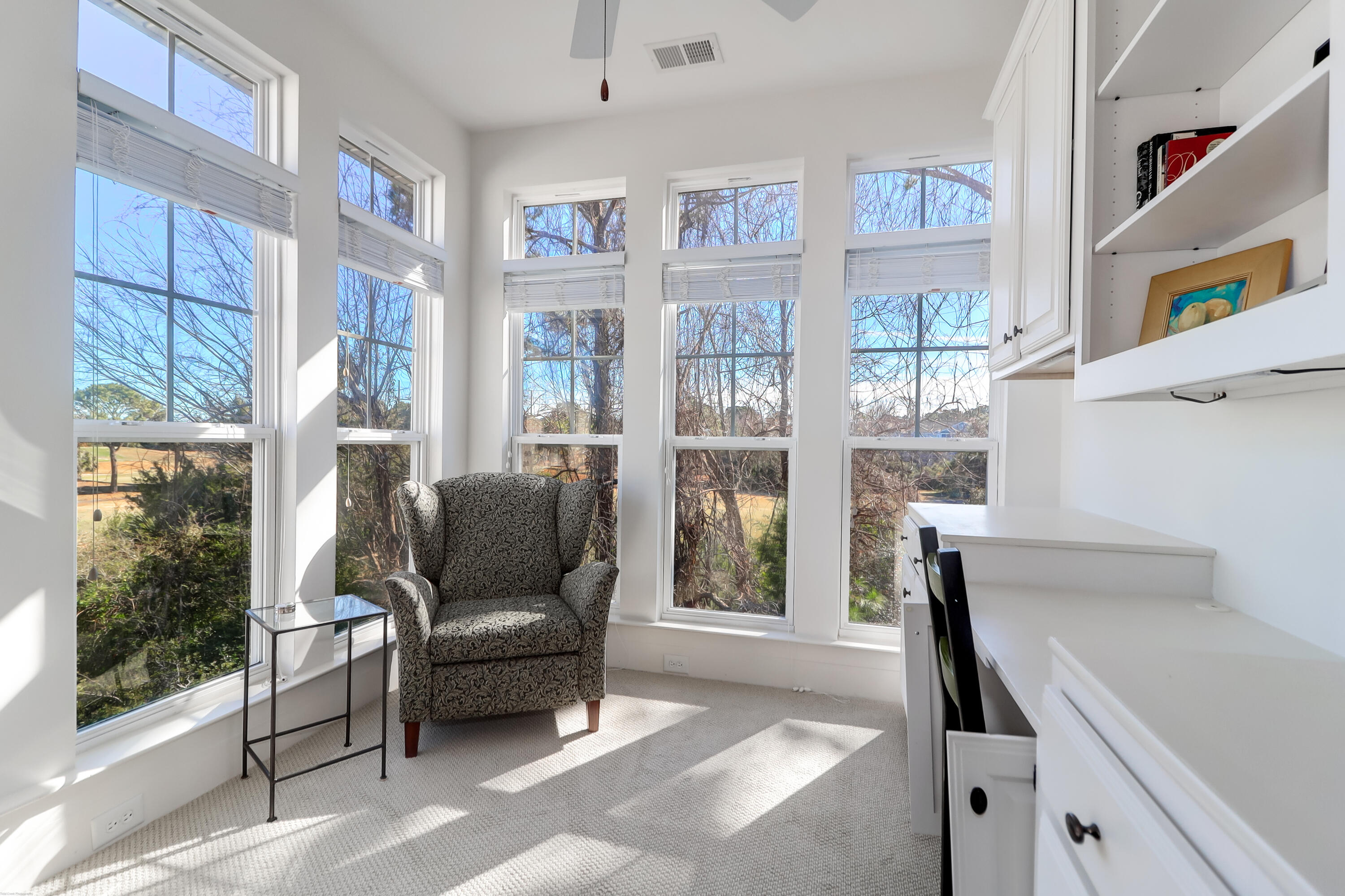 400 Kinloss Country Lane