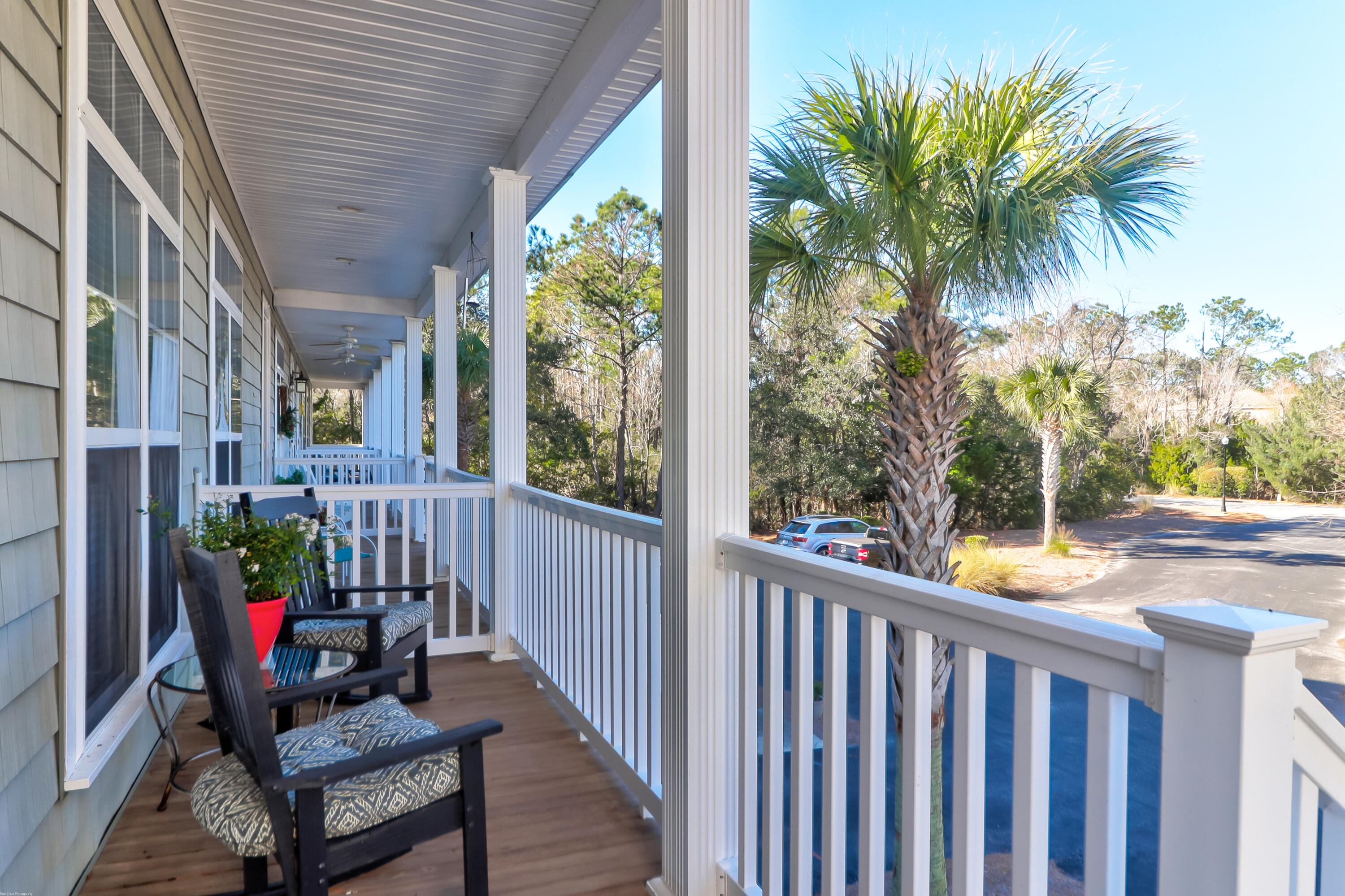 400 Kinloss Country Lane