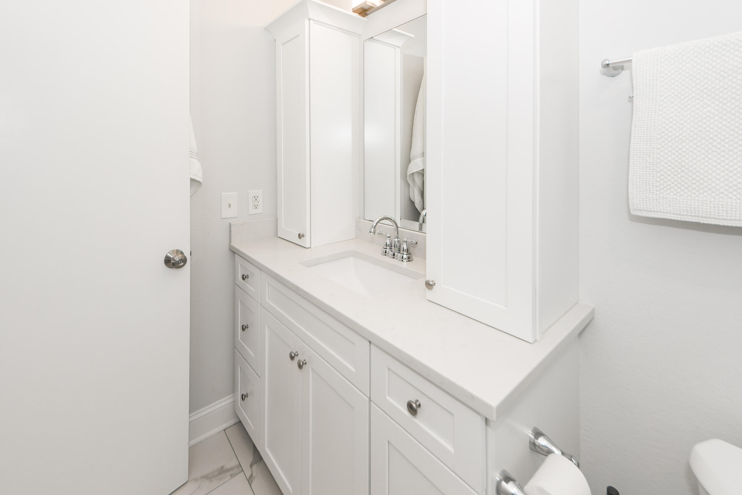 268 Alexandra Drive # 4