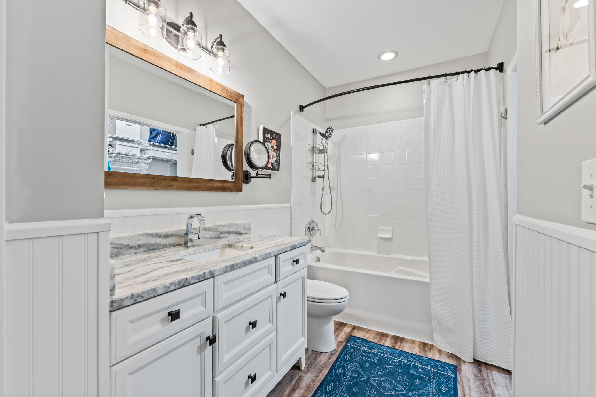 100 Bucksley Lane # 303