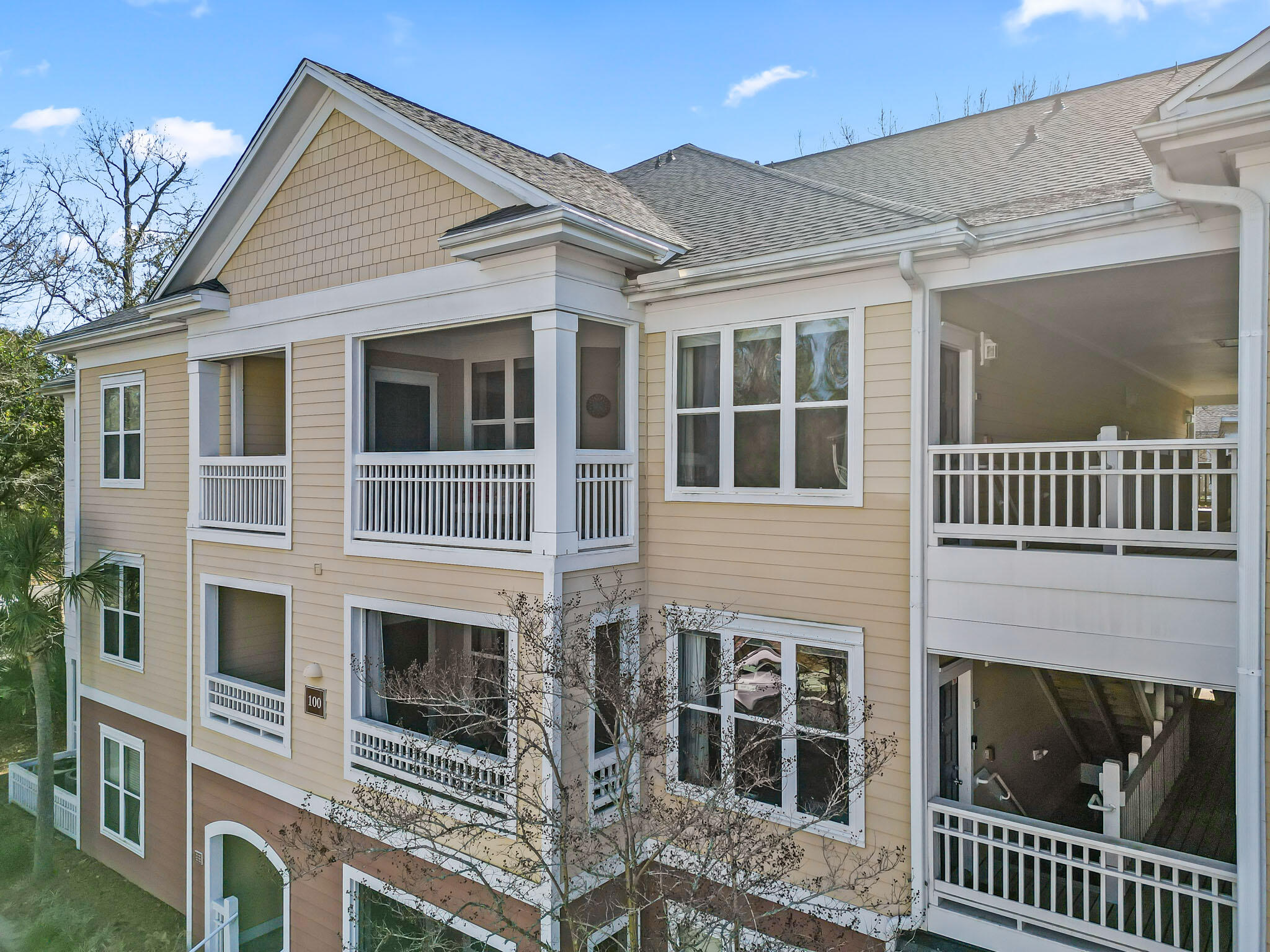 100 Bucksley Lane # 303