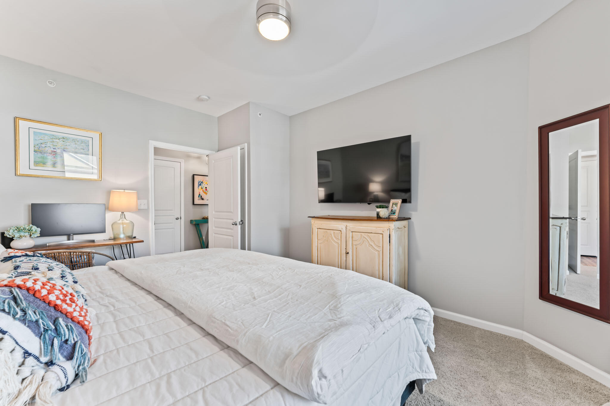 100 Bucksley Lane # 303