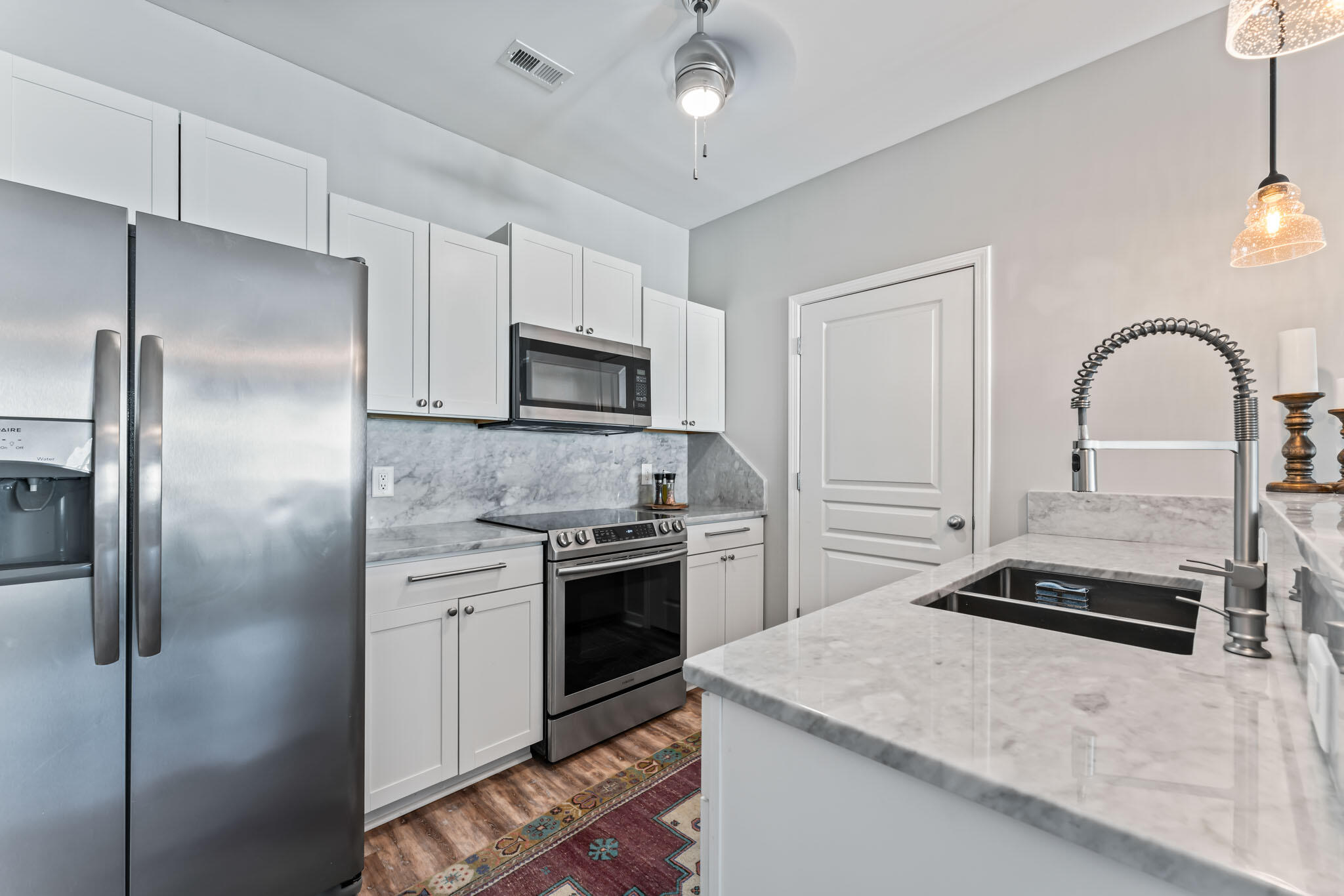 100 Bucksley Lane # 303