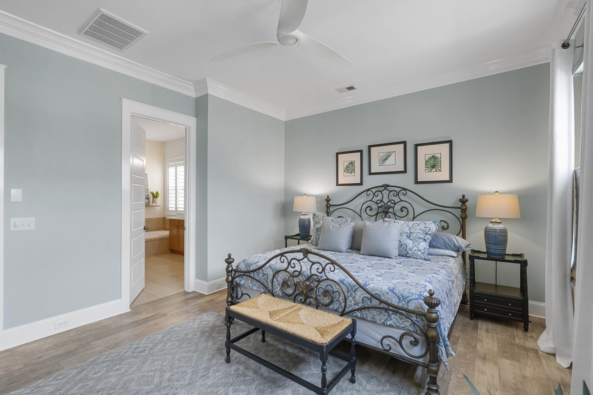 1706 Sailmaker Street