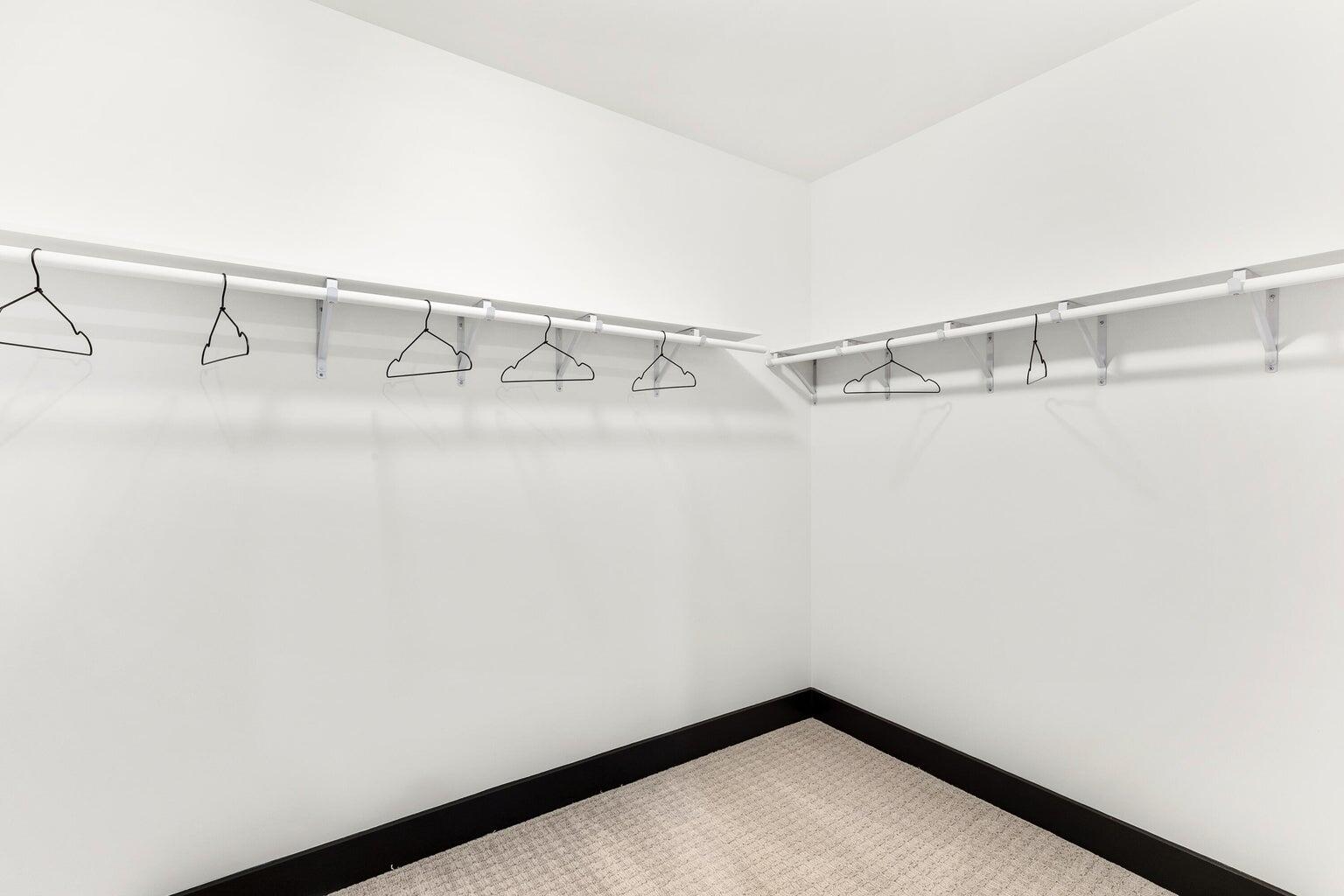 5 Gadsdenboro Street # 207