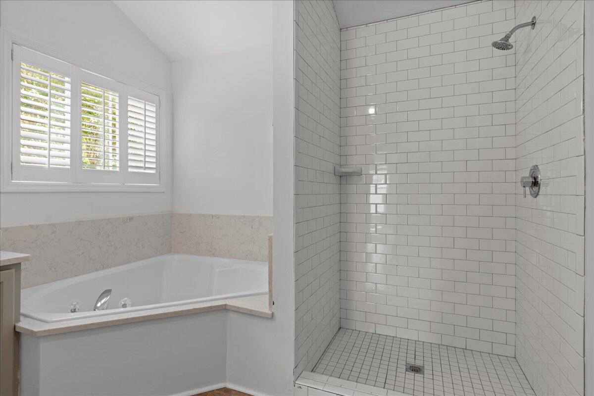 2209 Daniel Island Drive