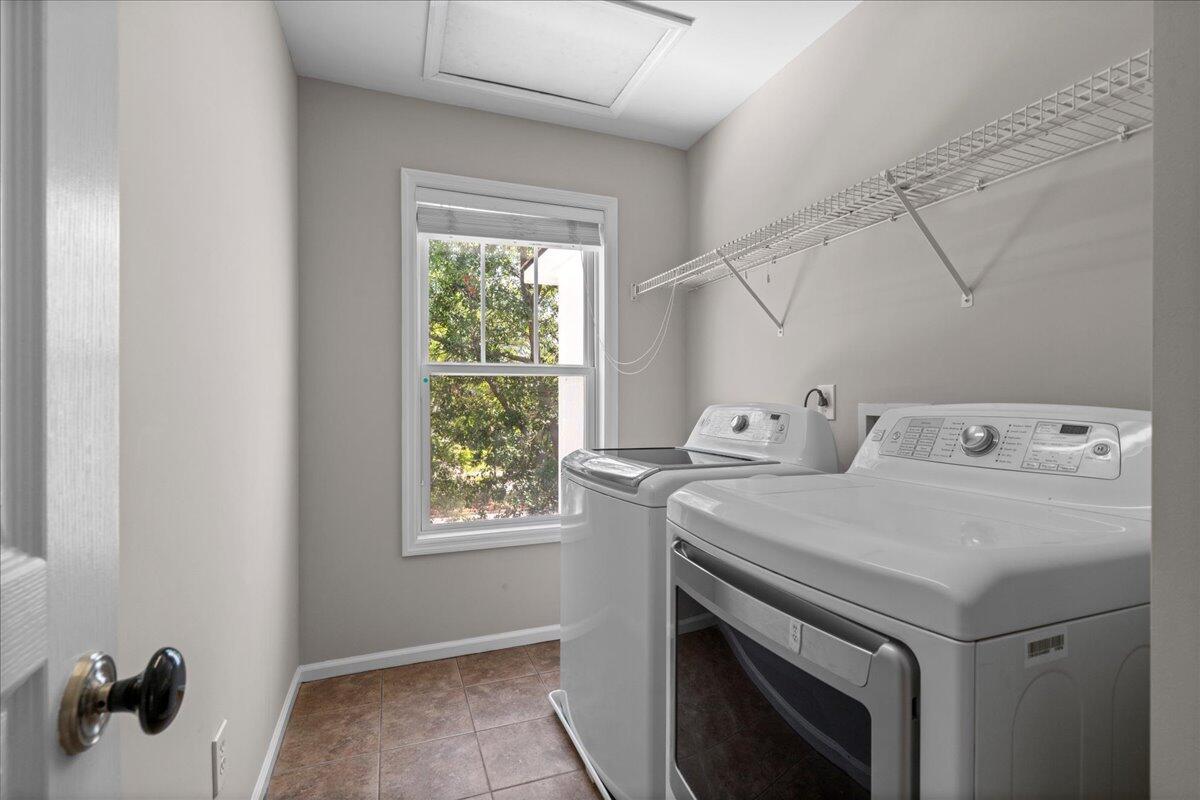 2209 Daniel Island Drive