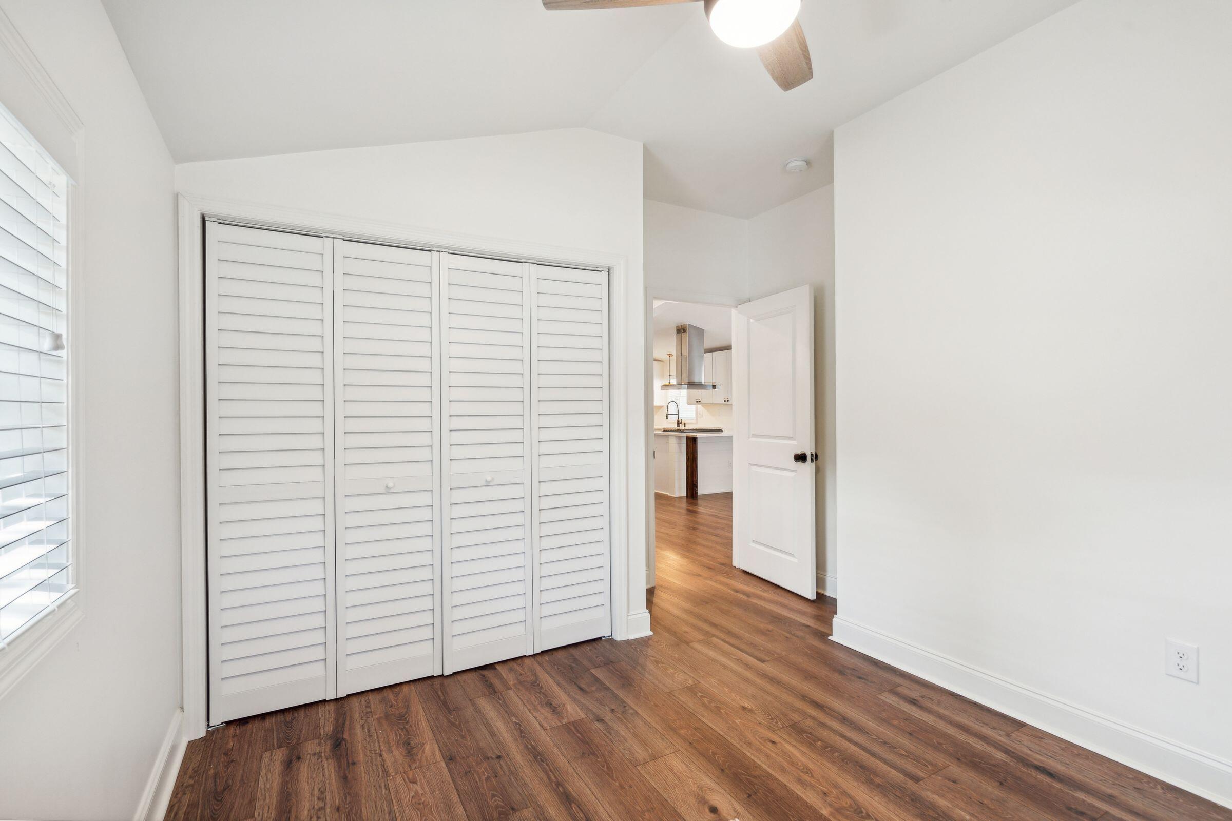 1533 Cantwell Street