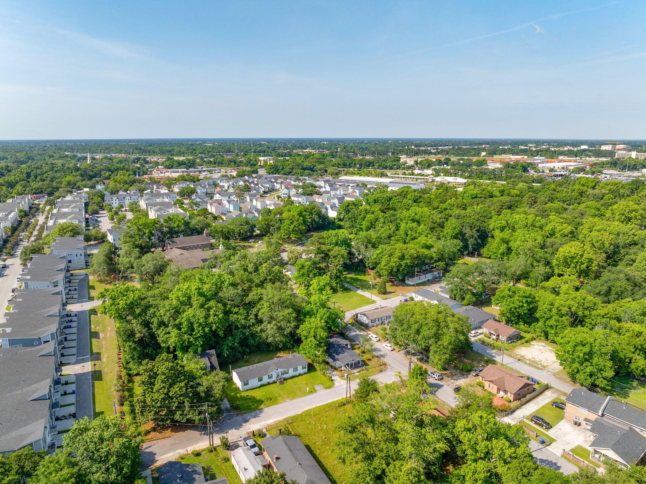 1533 Cantwell Street