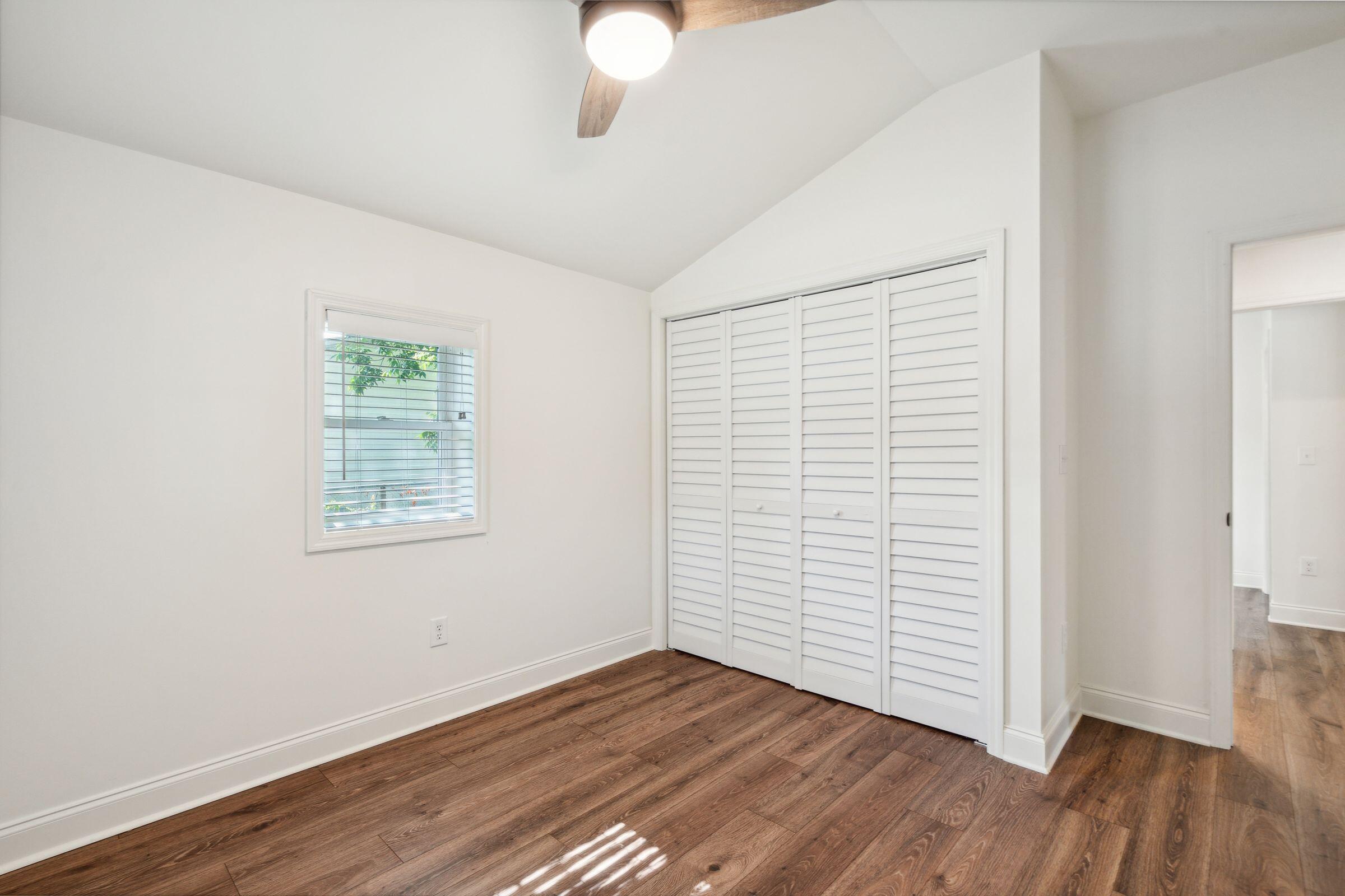 1533 Cantwell Street