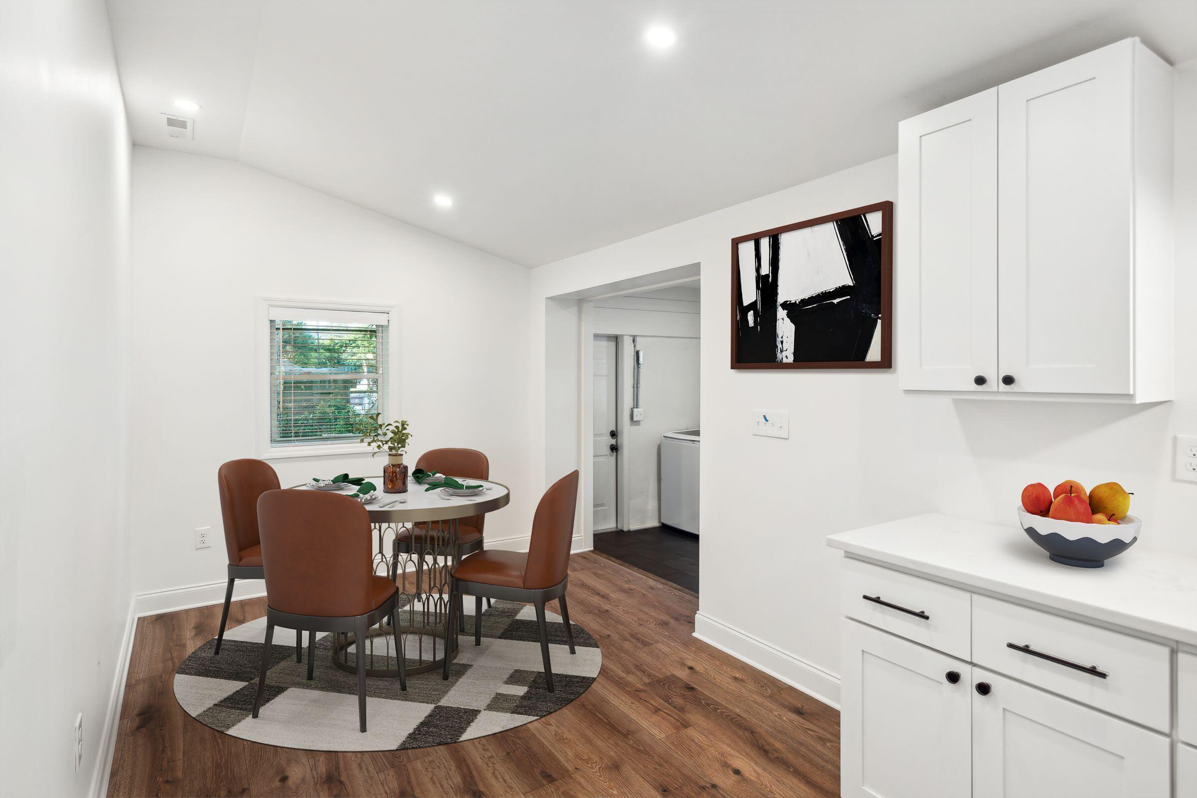 1533 Cantwell Street