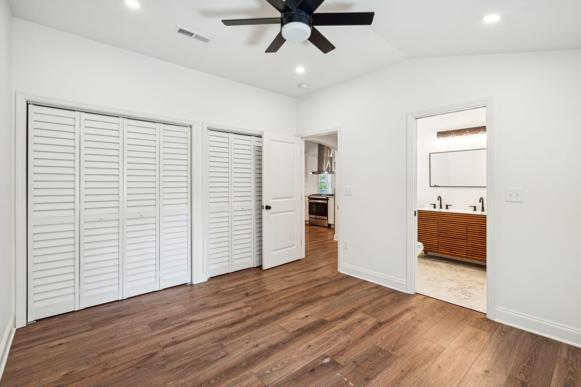 1533 Cantwell Street