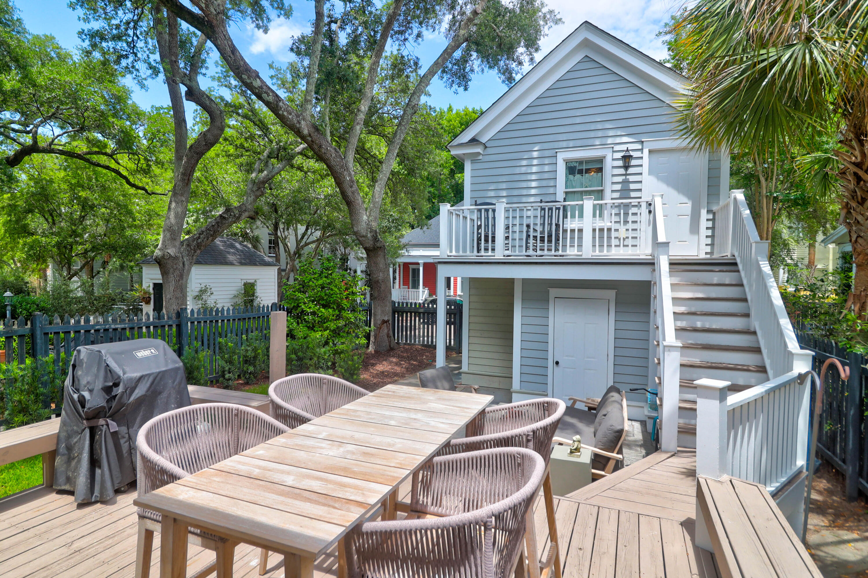 340 N Shelmore Boulevard