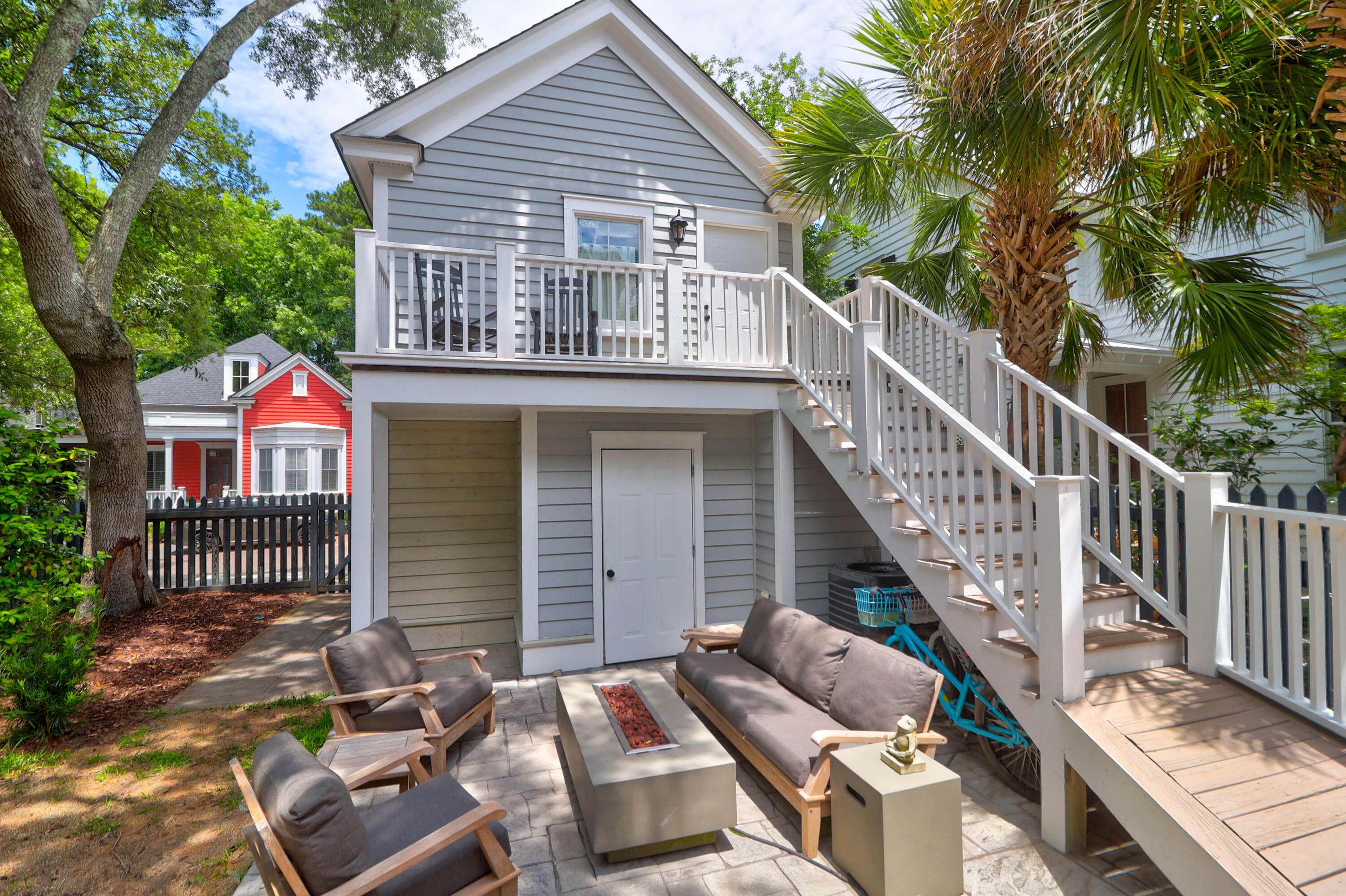 340 N Shelmore Boulevard