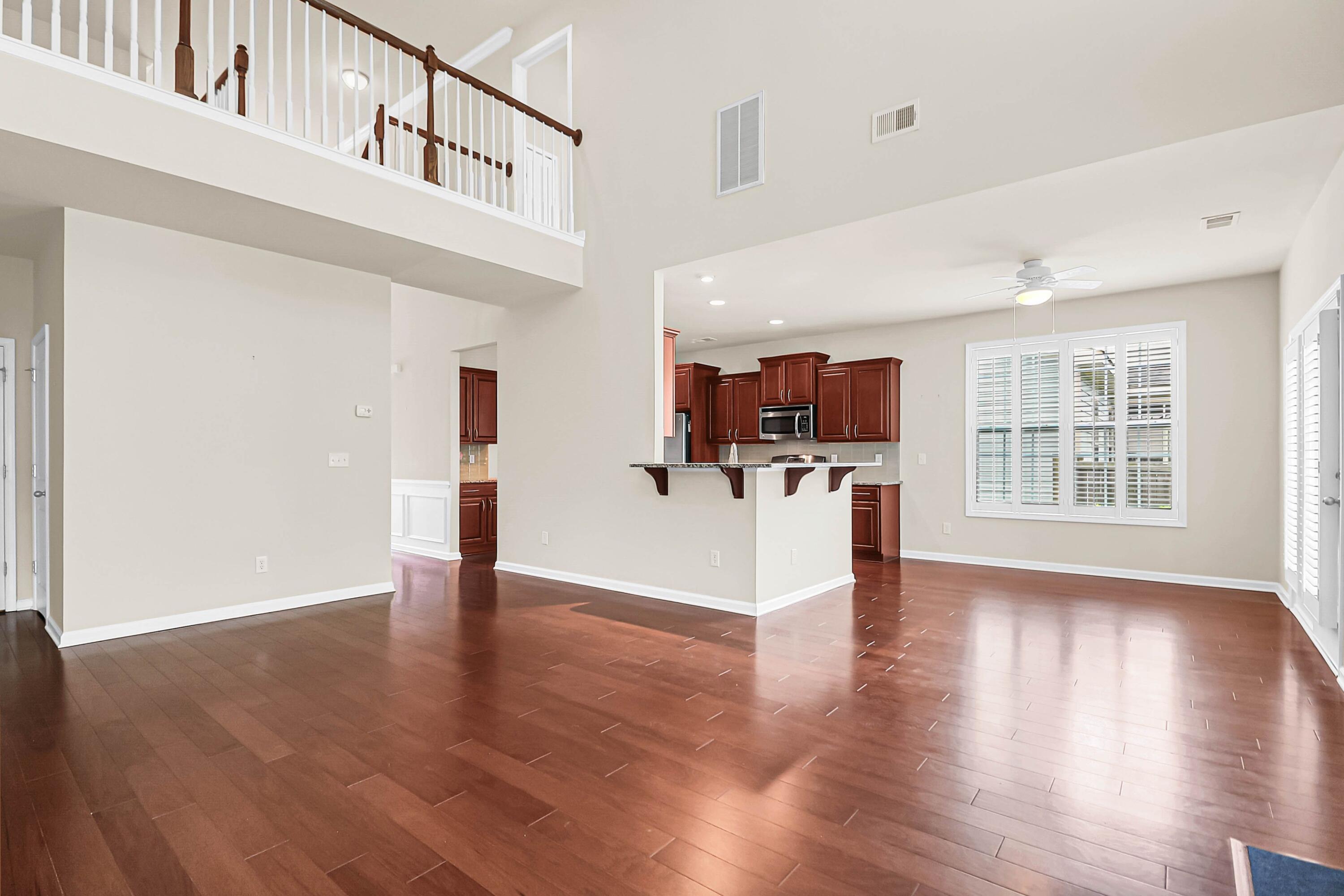 2242 Show Basket Way