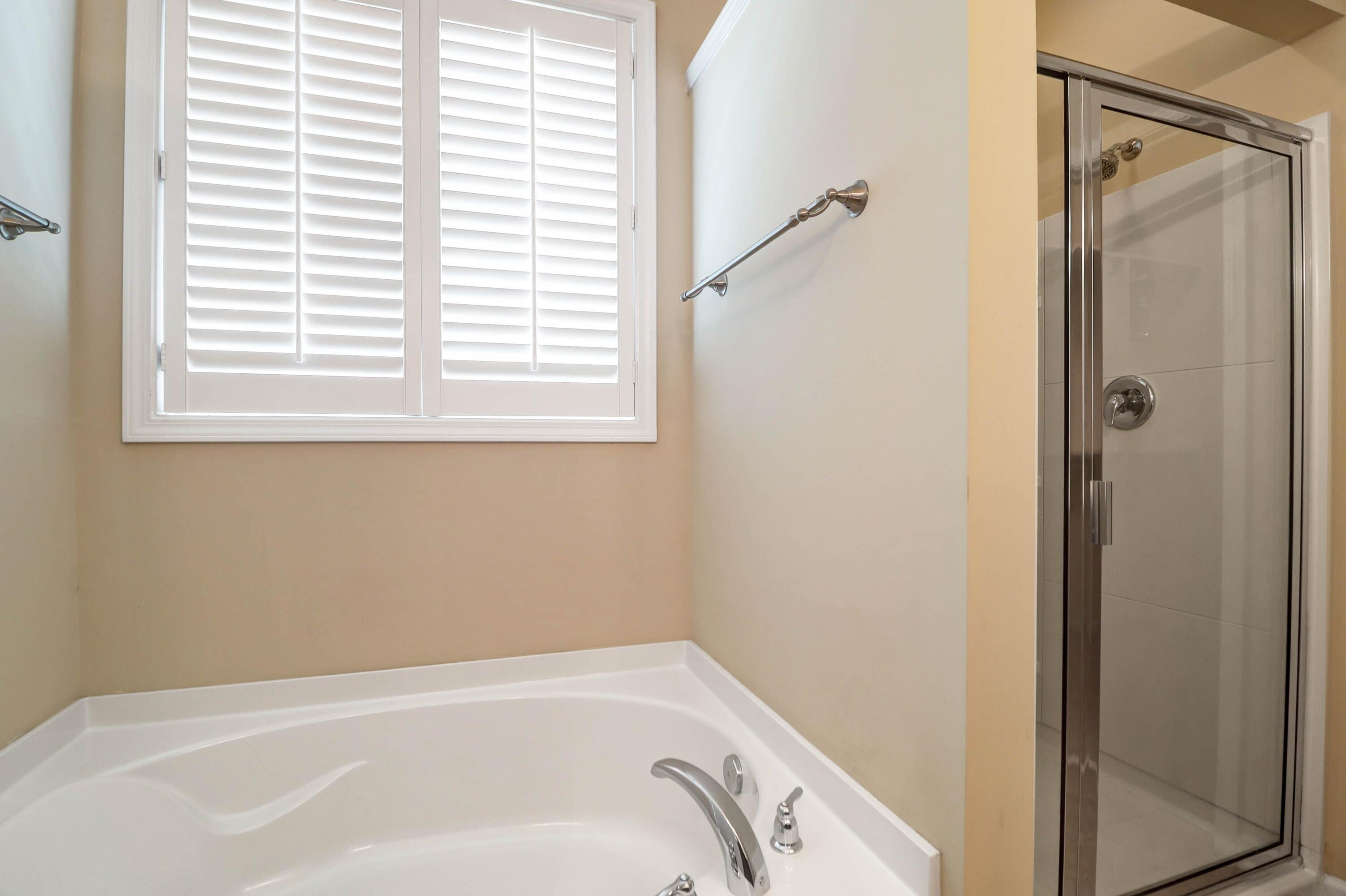 2242 Show Basket Way