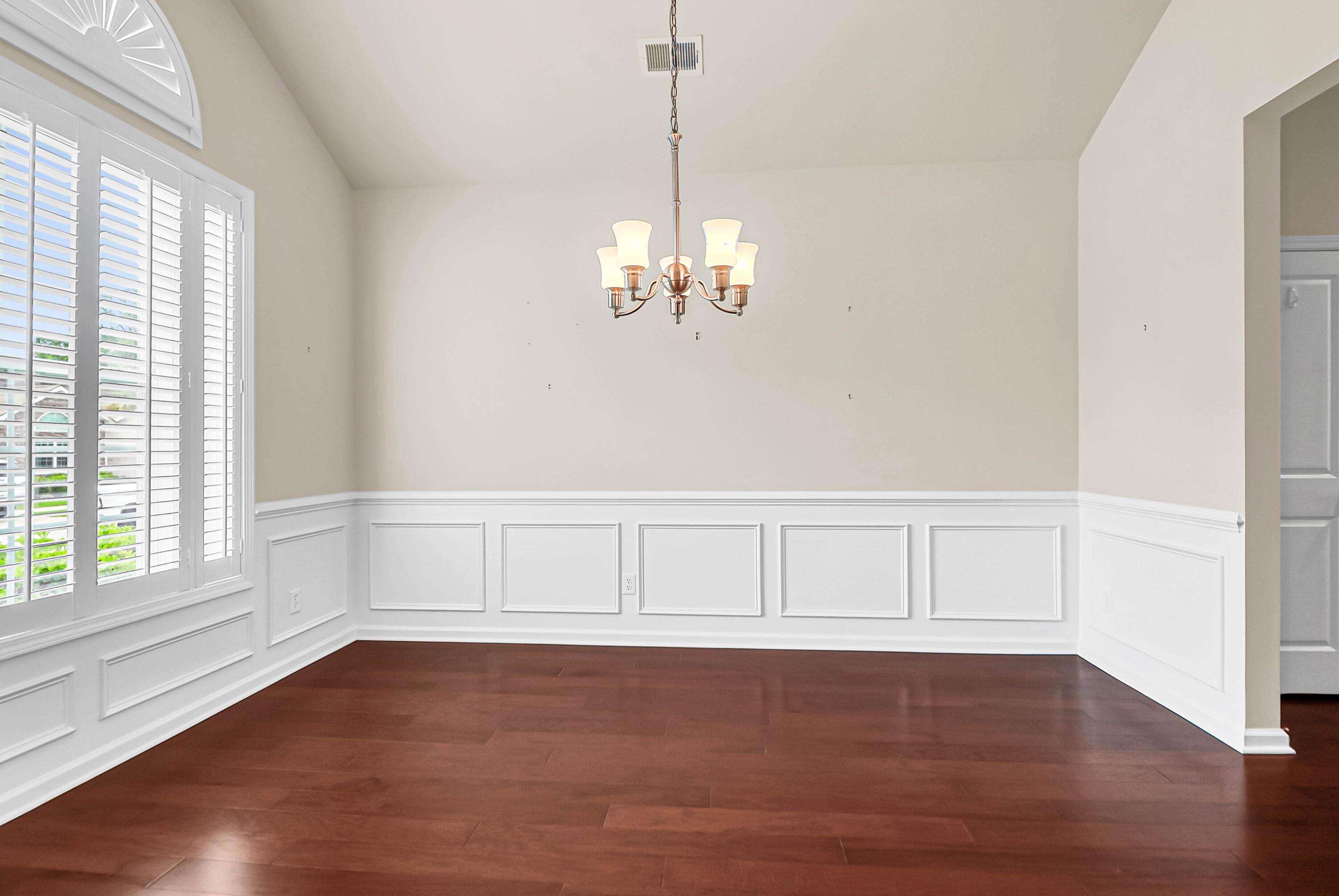 2242 Show Basket Way