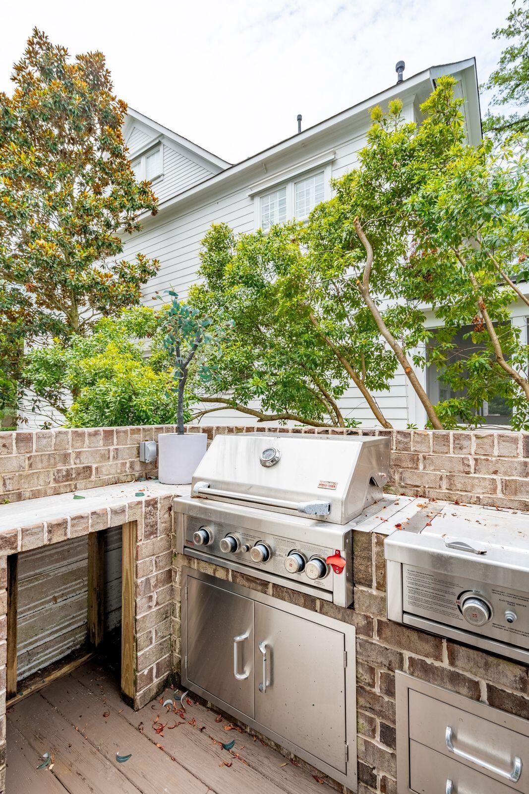 1261 Blakeway Street