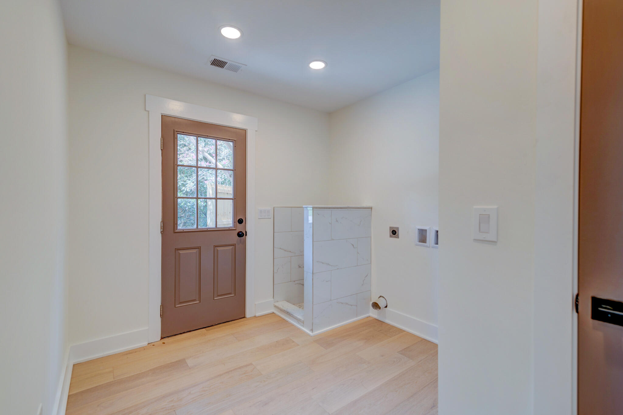 560 Castle Hall Road