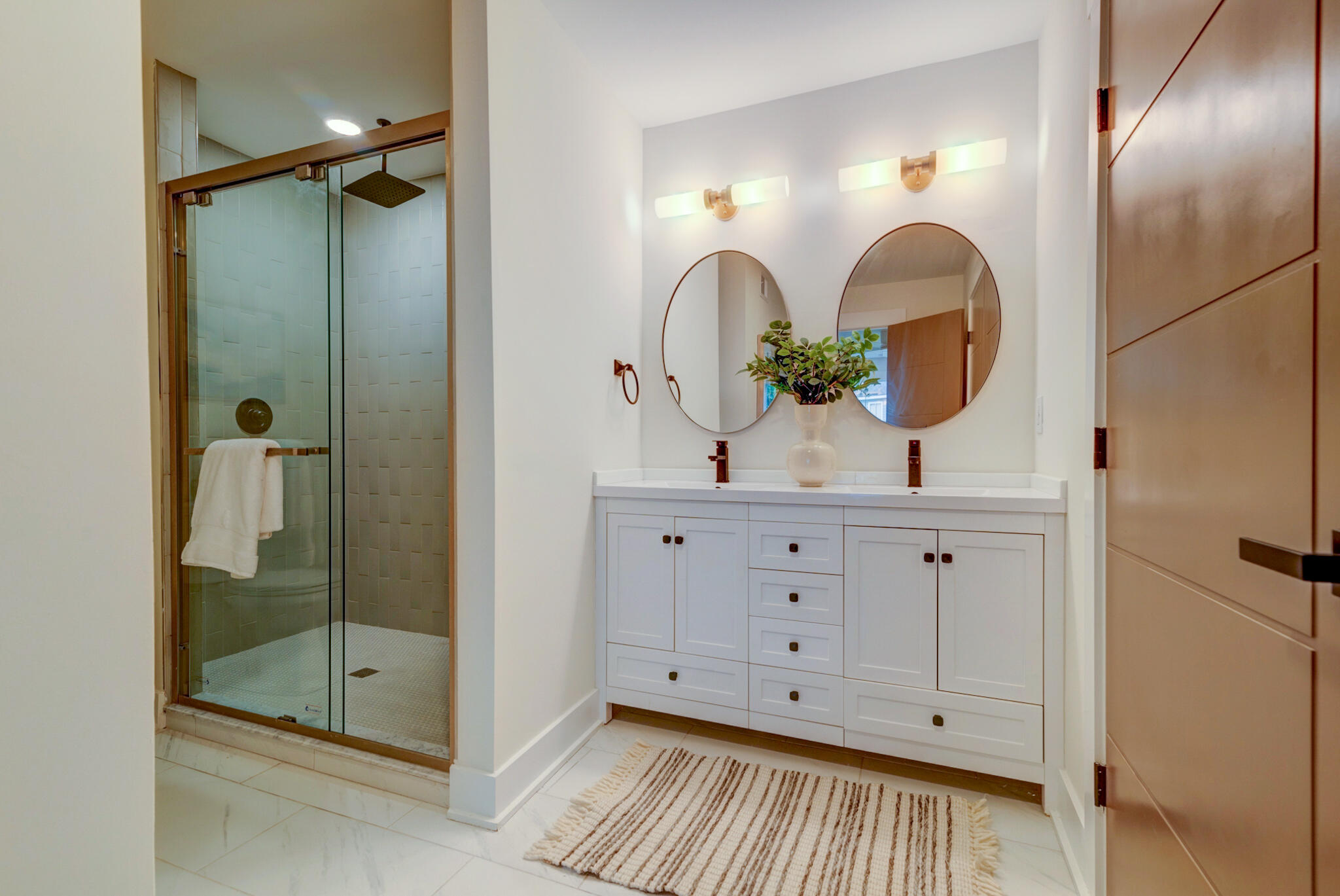 560 Castle Hall Road