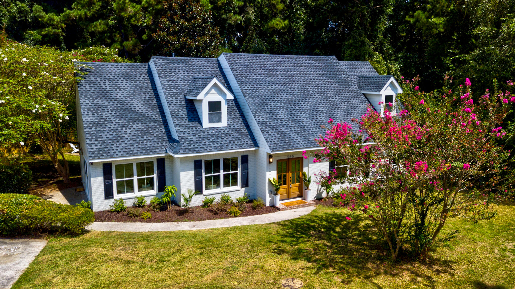 560 Castle Hall Road