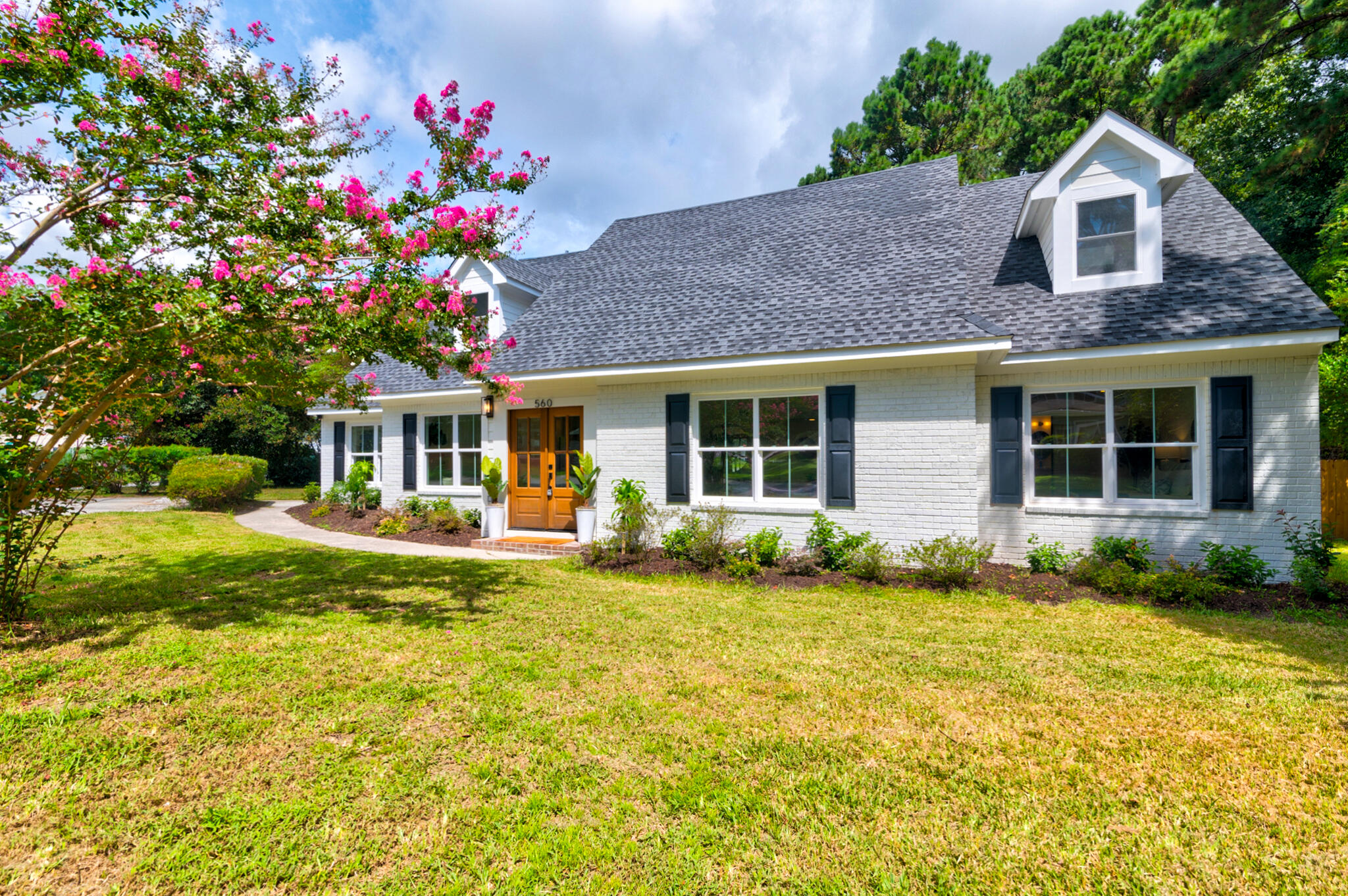 560 Castle Hall Road