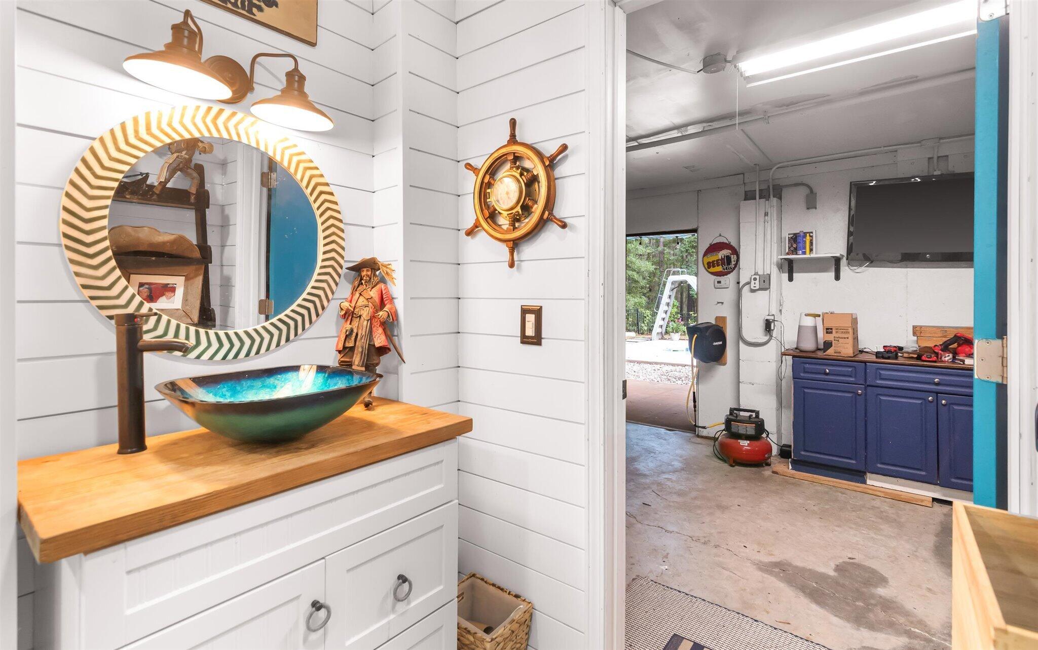 2838 Tradewind Drive