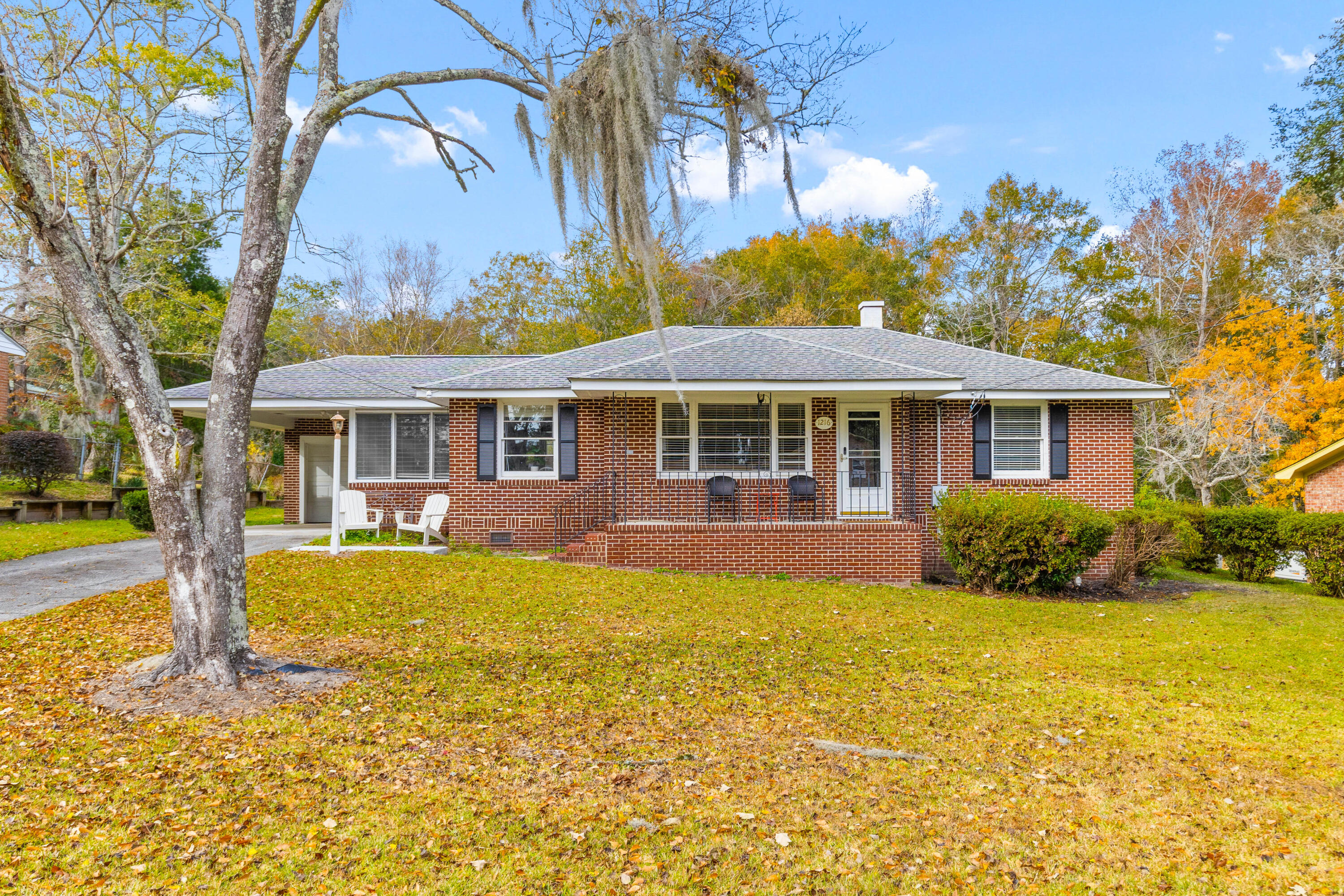 1216 Fort Drive