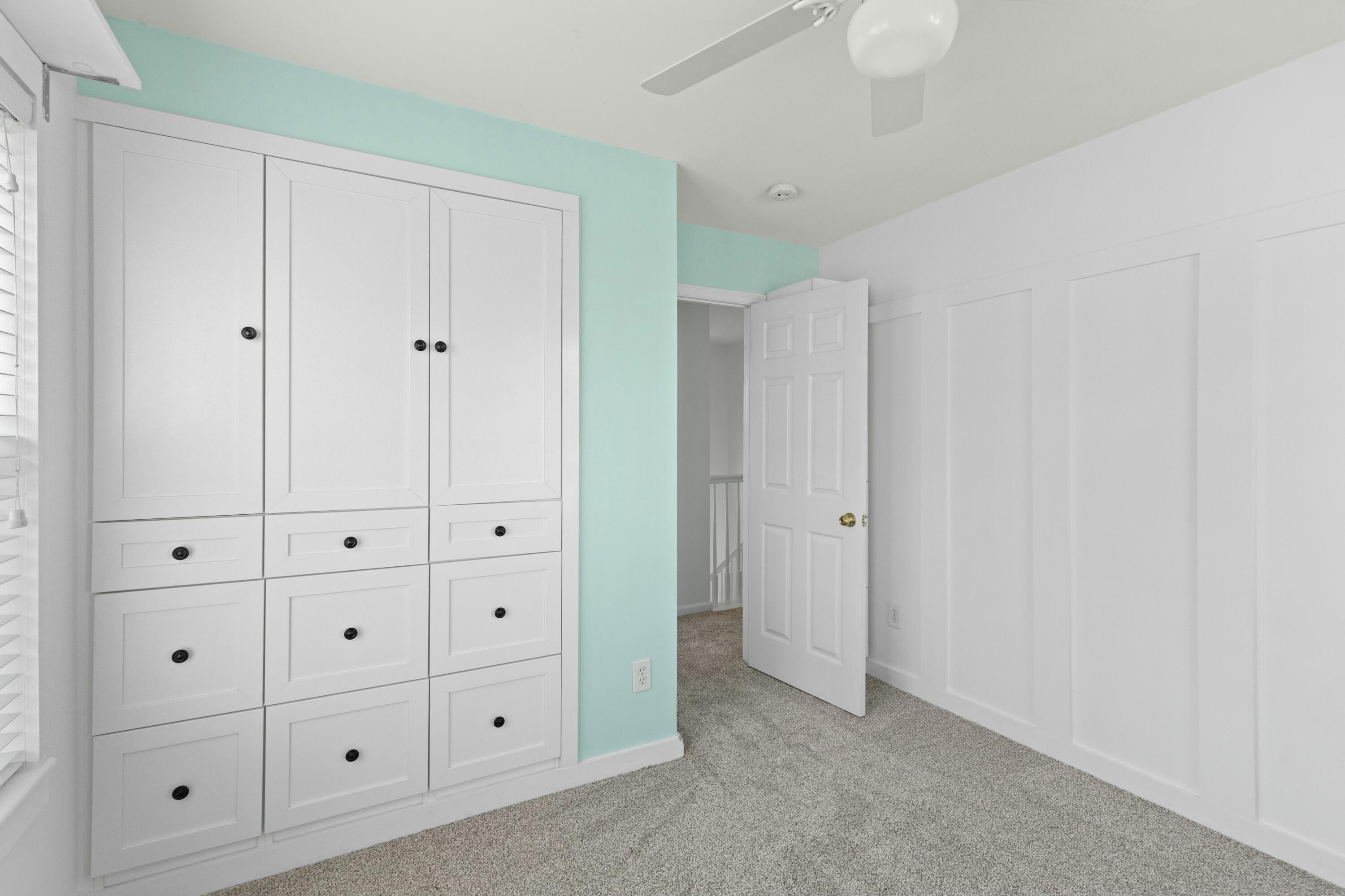 1729 Alan Brooke Drive