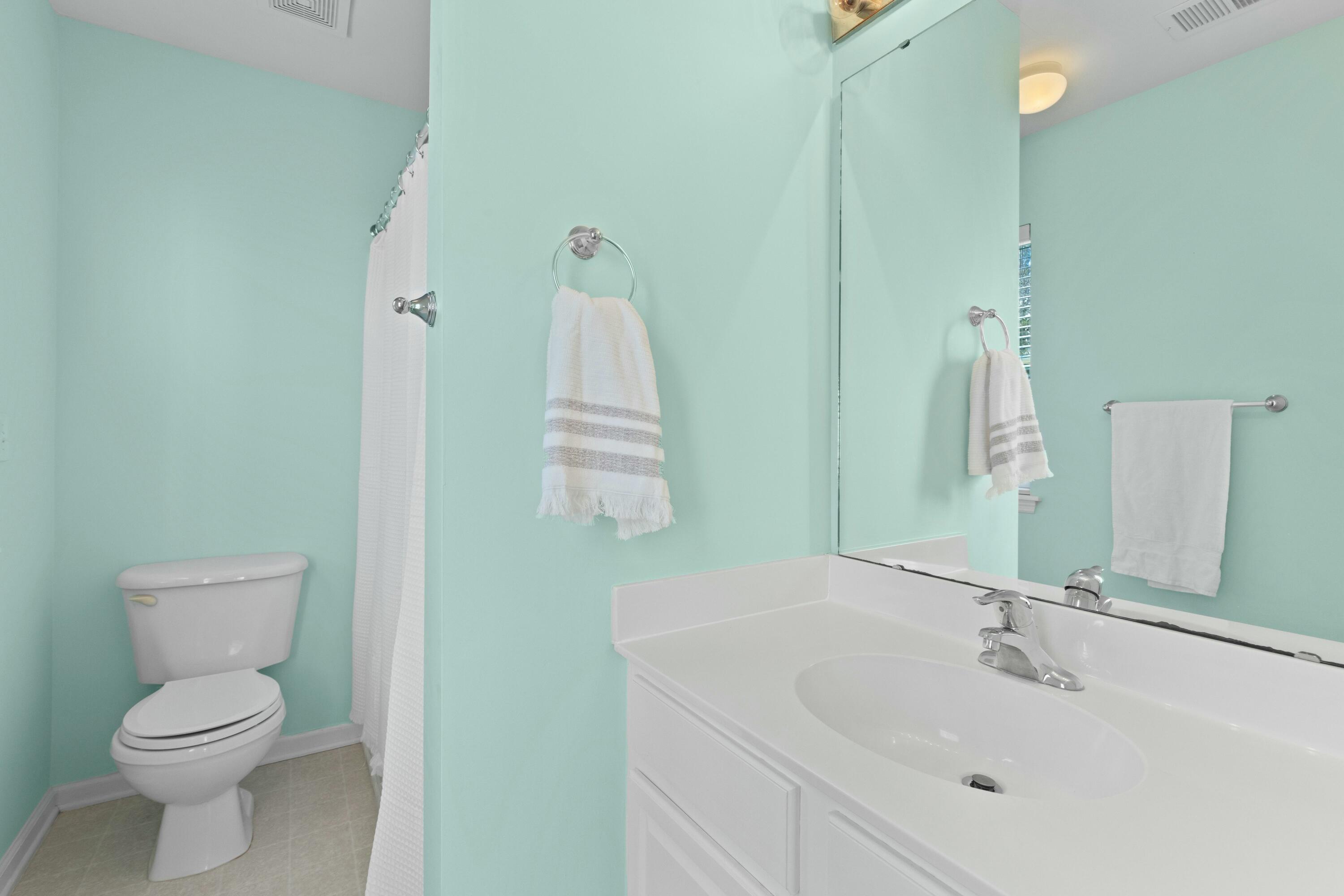 1729 Alan Brooke Drive