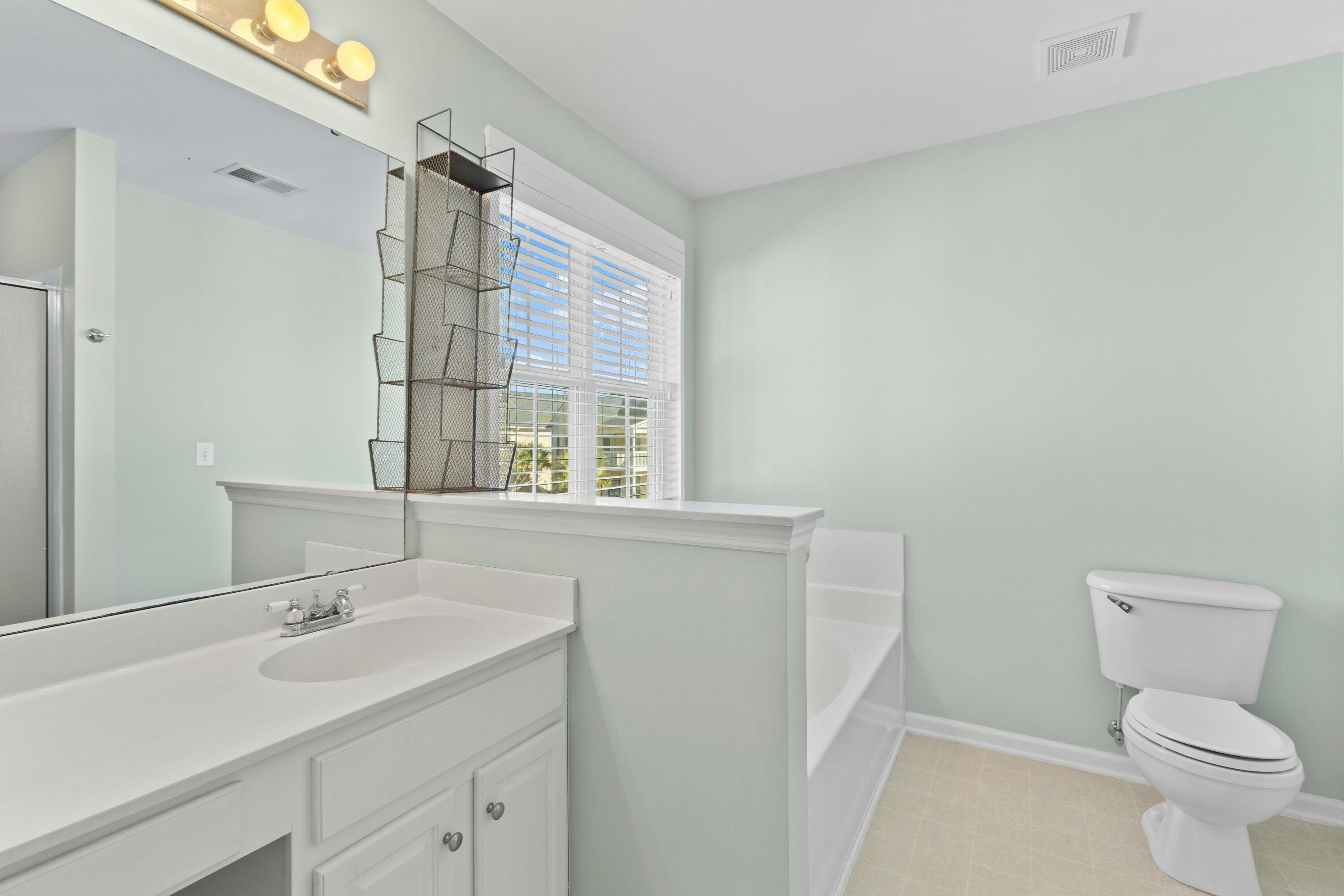 1729 Alan Brooke Drive