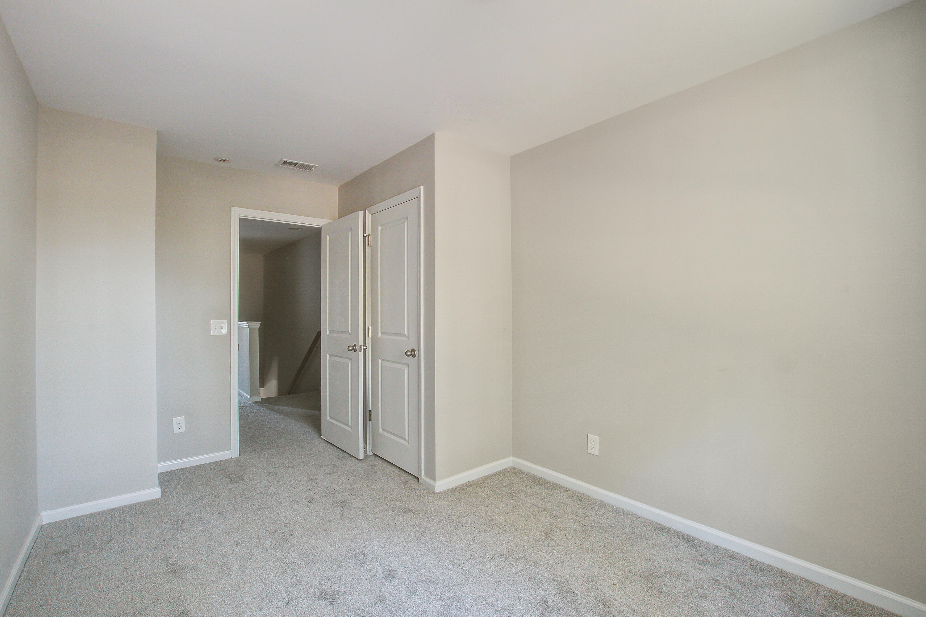 407 Hemingway Circle